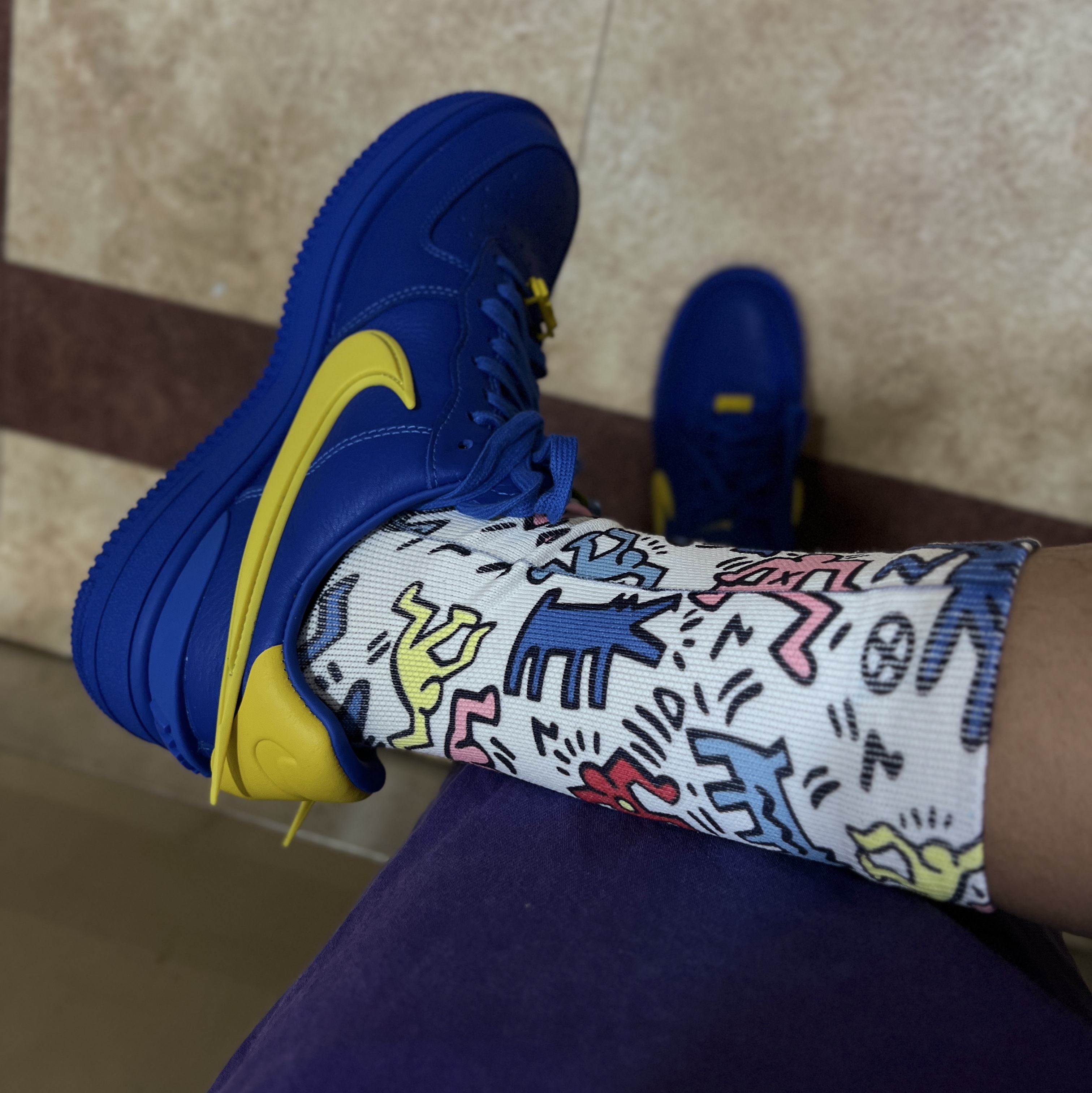 Nike x Ambush Air Force 1 Low SP Game Royal and Vivid Sulfur 착용 스타일