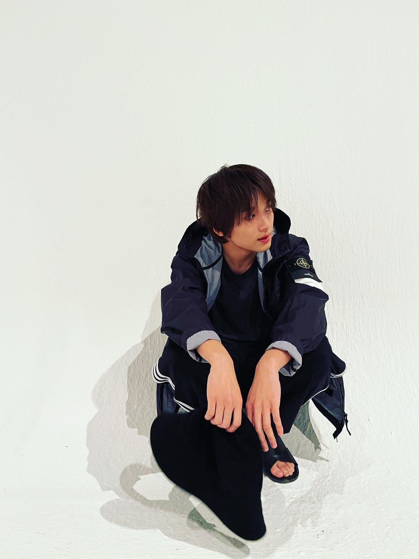 Stone Island 40223 Membrana 3L TC Garment Dyed Hooded Jacket Navy Blue - 22SS 착용 스타일