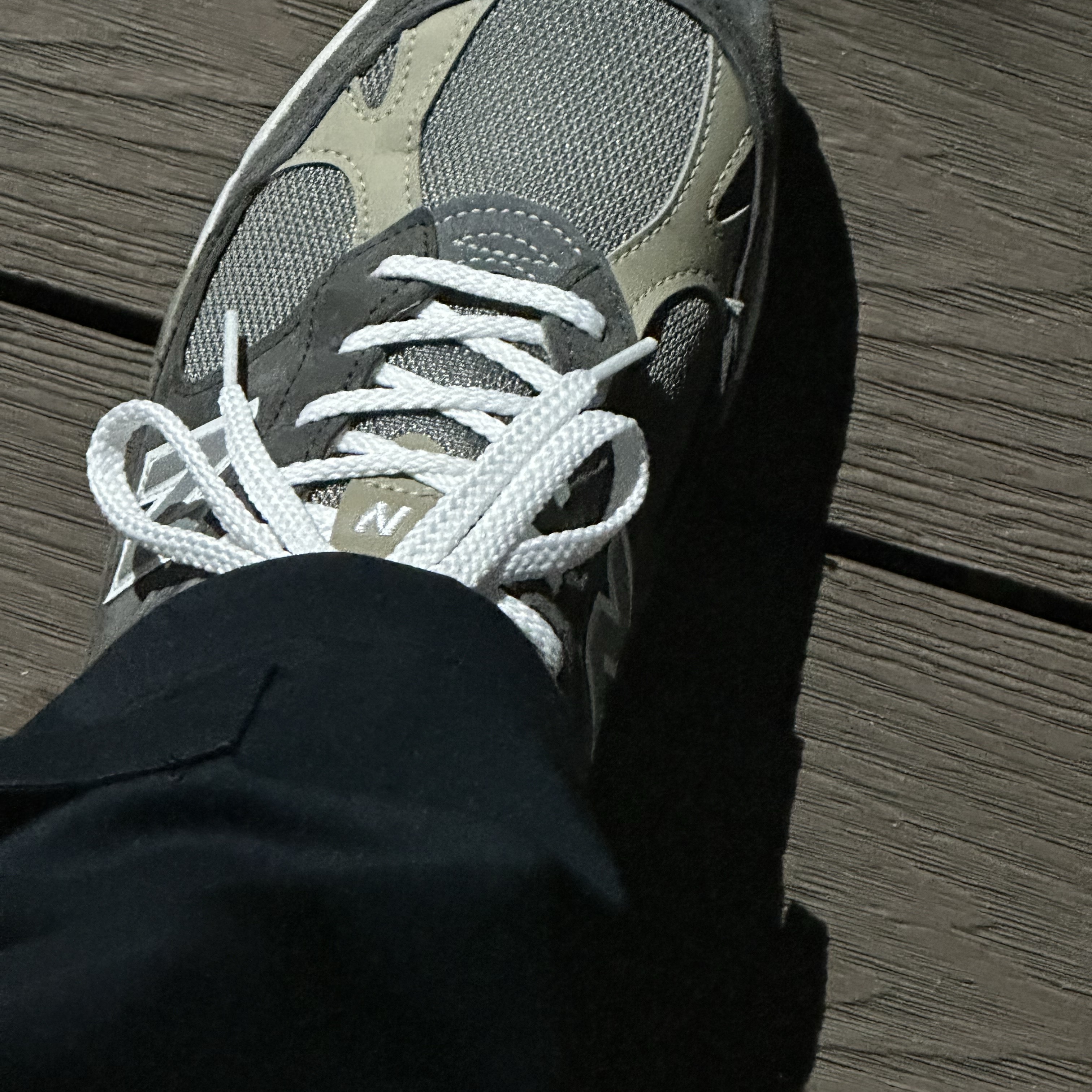 New Balance 991 Made in UK 40th Anniversary Grey 착용 스타일 - 4