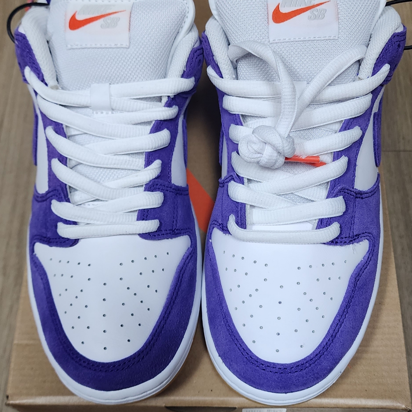 Nike Dunk Low Pro SB Court Purple 착용 스타일