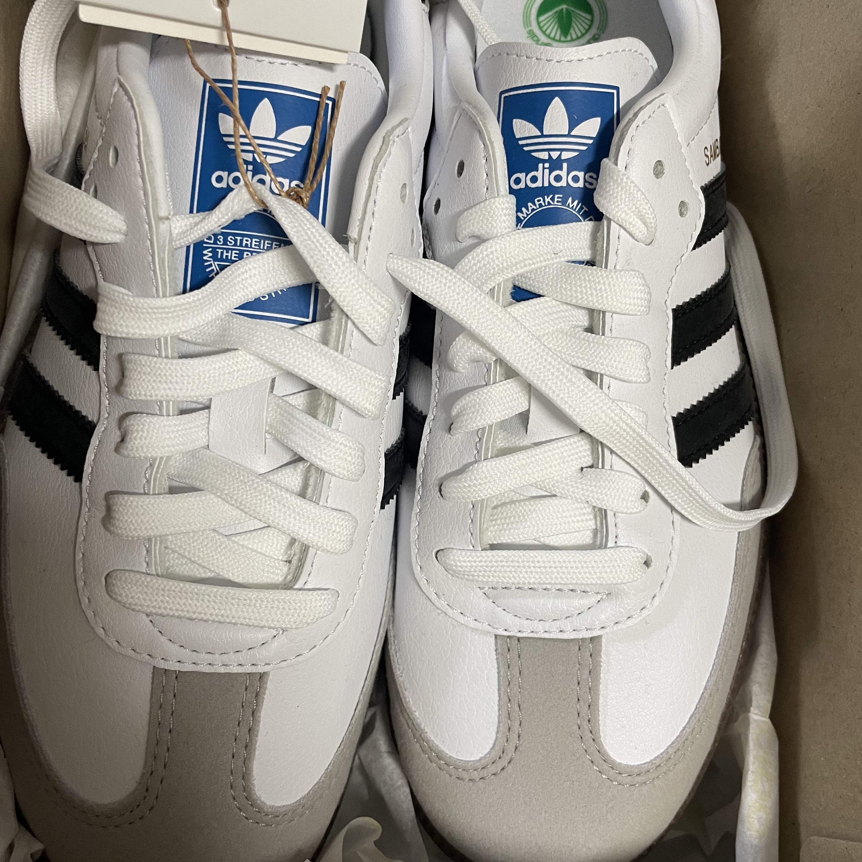 Adidas Samba Vegan White Black 착용 스타일