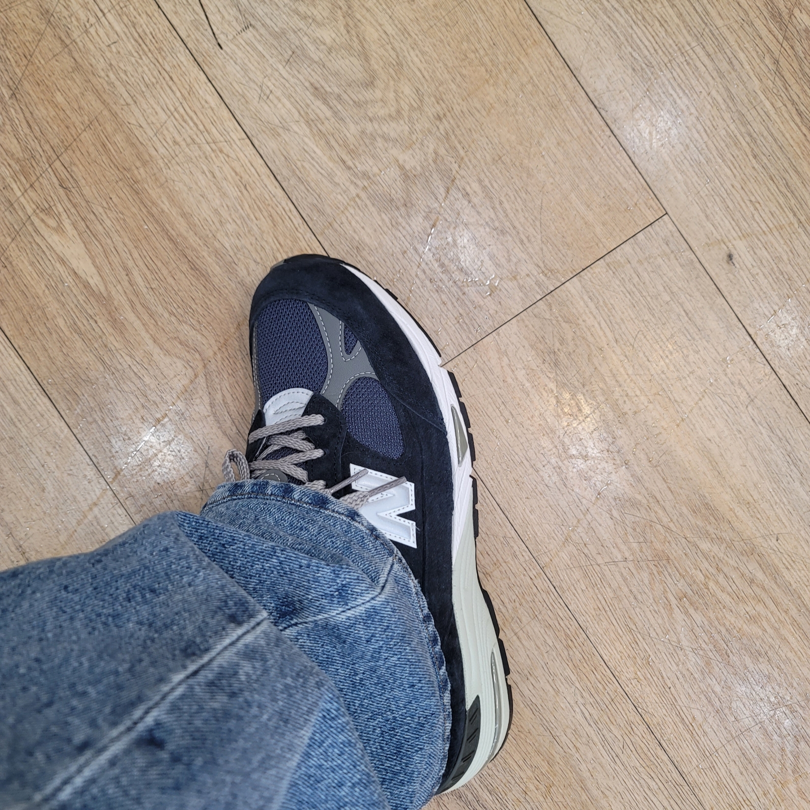 New Balance 991 Made in UK Navy 착용 스타일