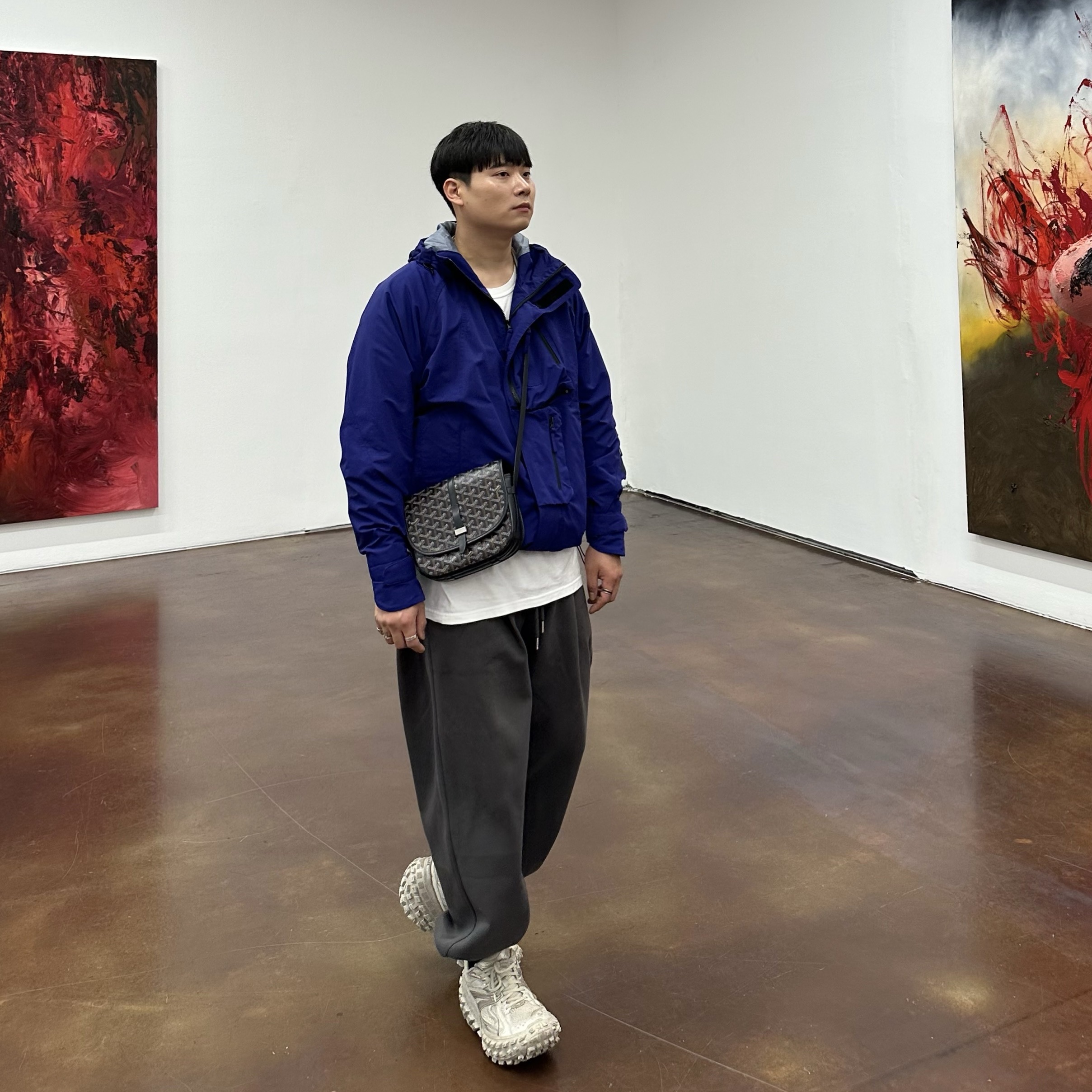 Undermycar Rikan Multi Pocket Casual Jacket Limoges - 21FW (Red Holo Edition), Goyard Belvedere PM Bag Black 착용 스타일 - 2