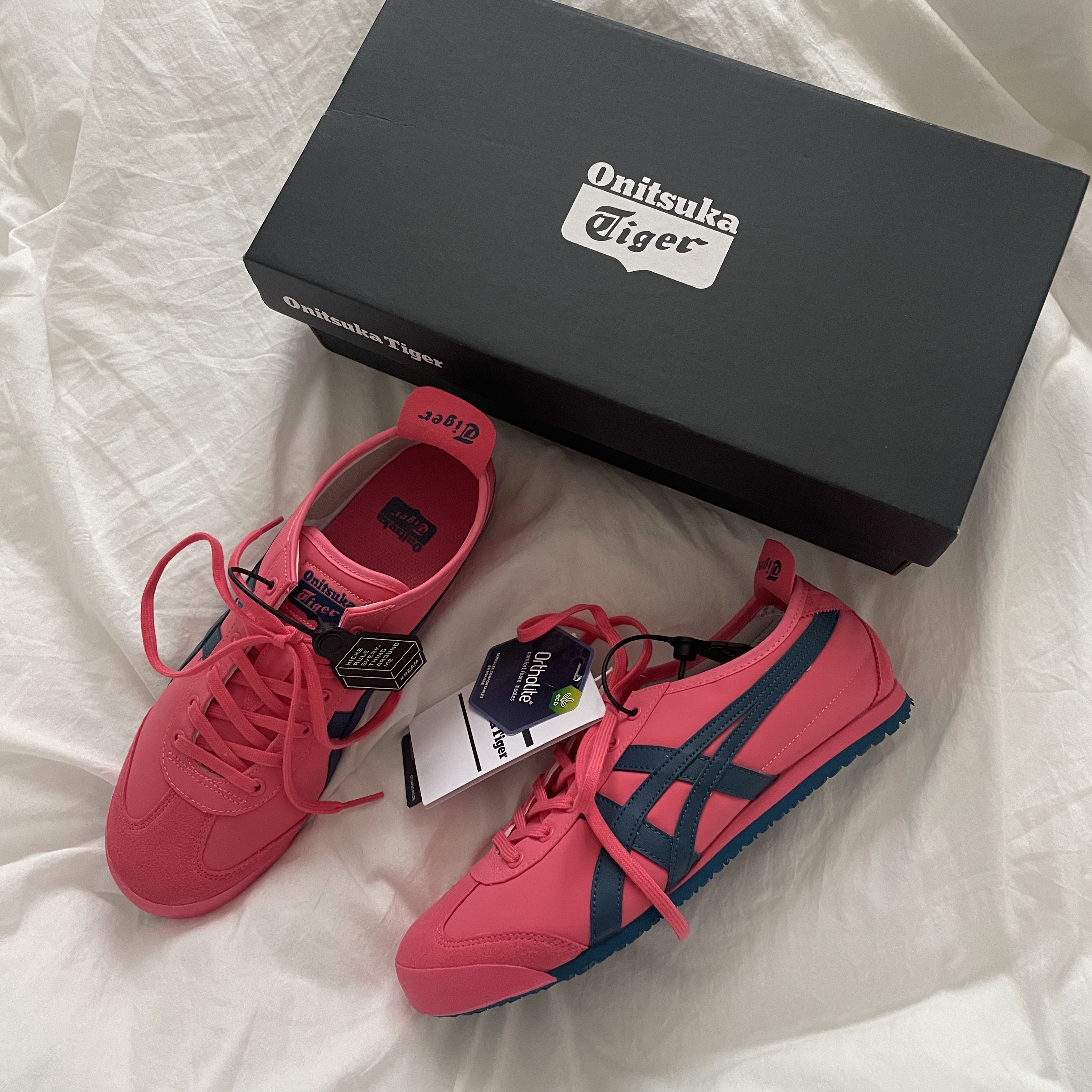 Onitsuka Tiger Mexico 66 Pink Cameo 착용 스타일 - 1