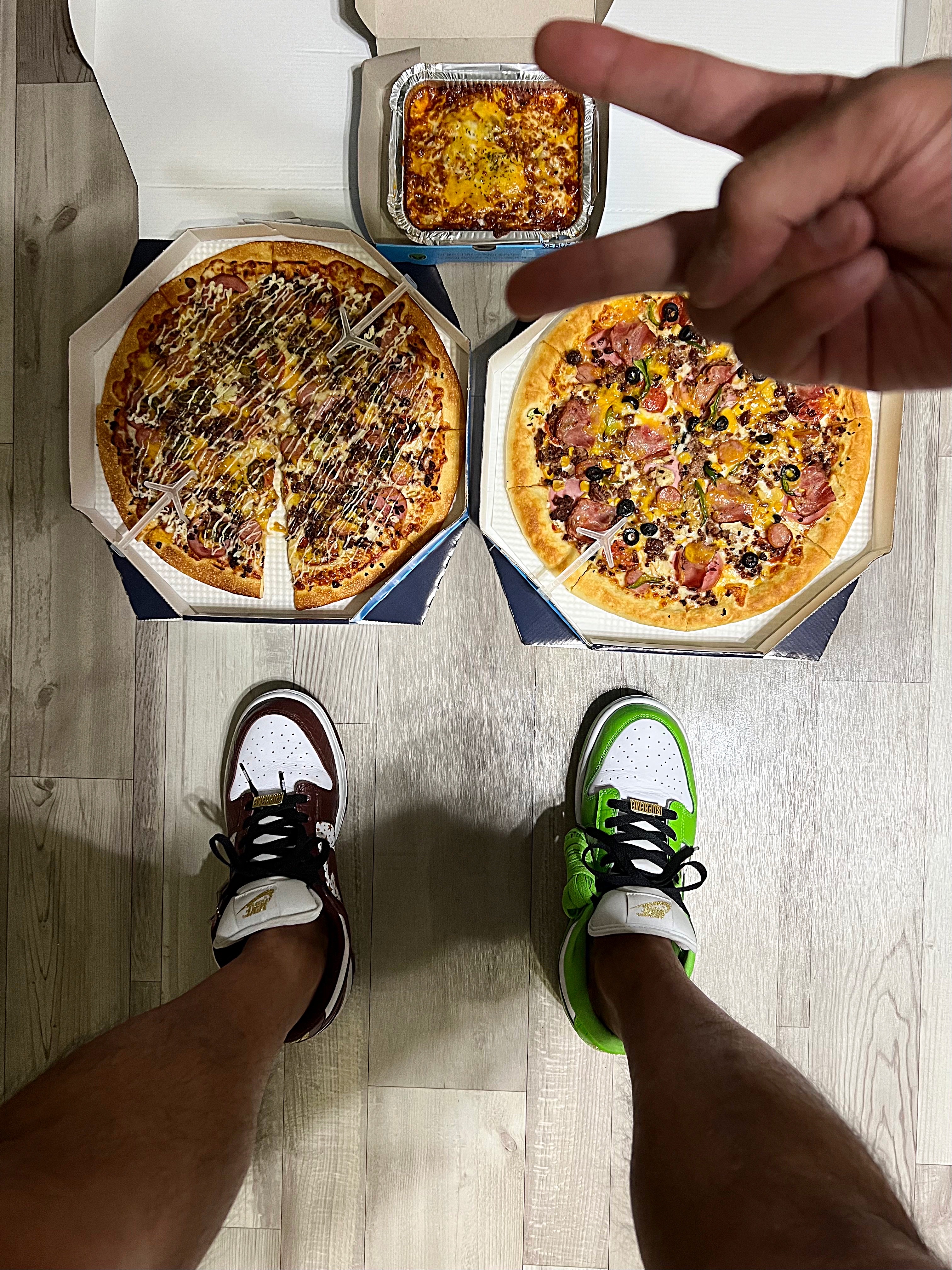 Nike x Supreme SB Dunk Low Mean Green, Nike x Supreme SB Dunk Low Barkroot Brown 착용 스타일 - 1