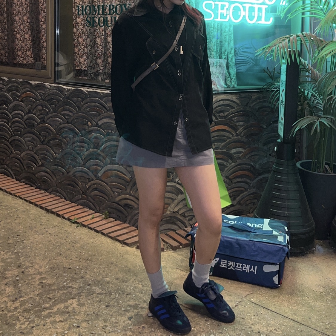 Adidas Spezial Handball Night Indigo Power Blue 착용 스타일 - 2