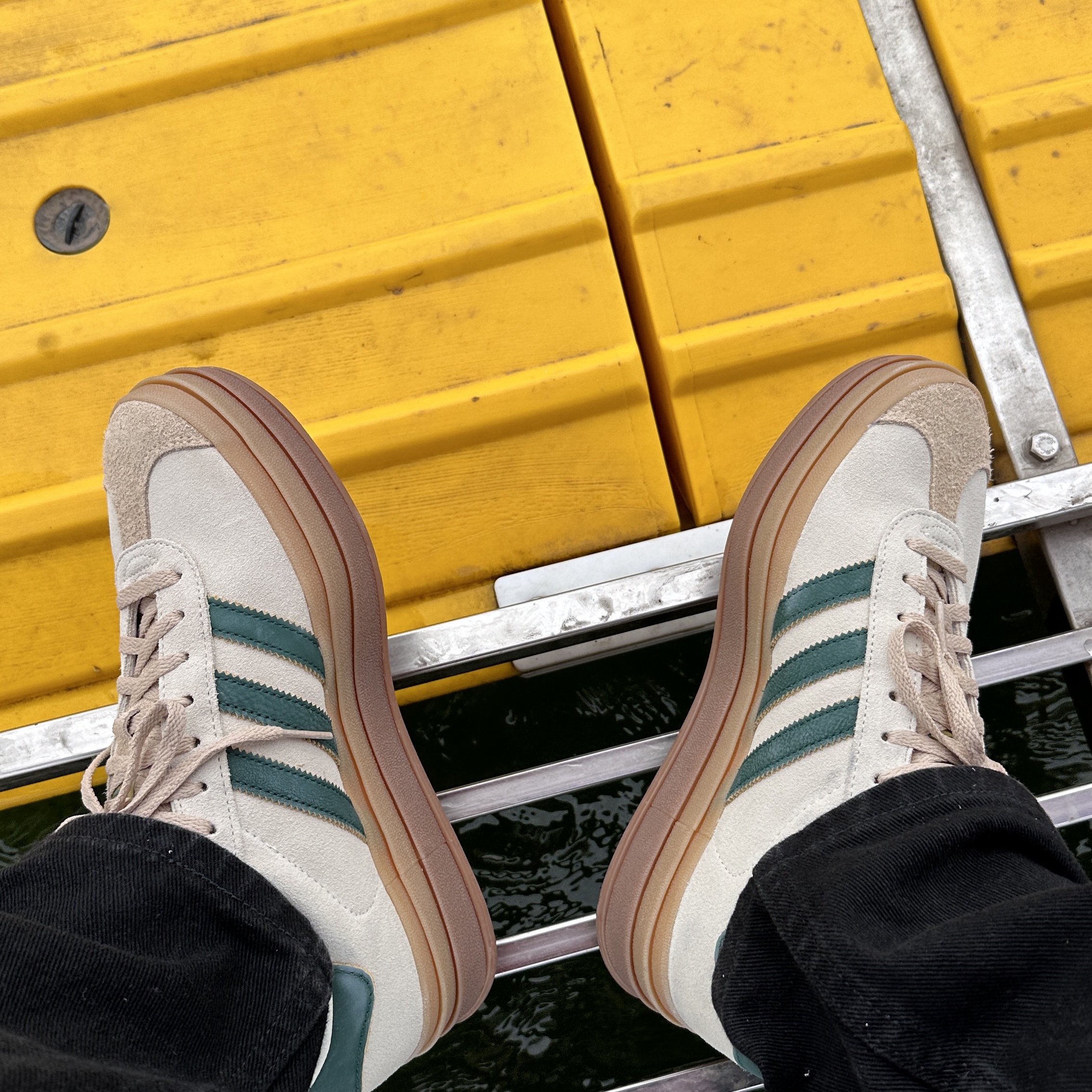 (W) Adidas Gazelle Bold Cream White Collegiate Green 착용 스타일