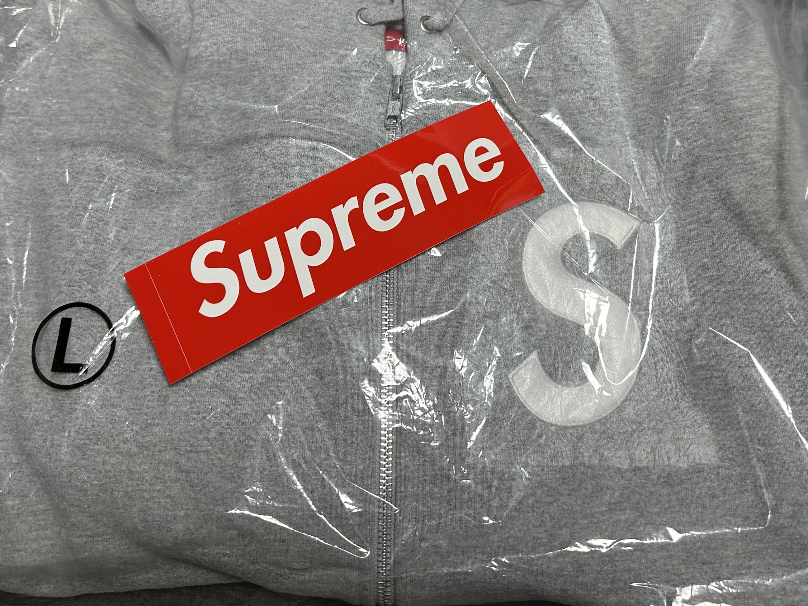 Supreme S Logo Zip Up Hooded Sweatshirt Heather Grey - 23FW 착용 스타일