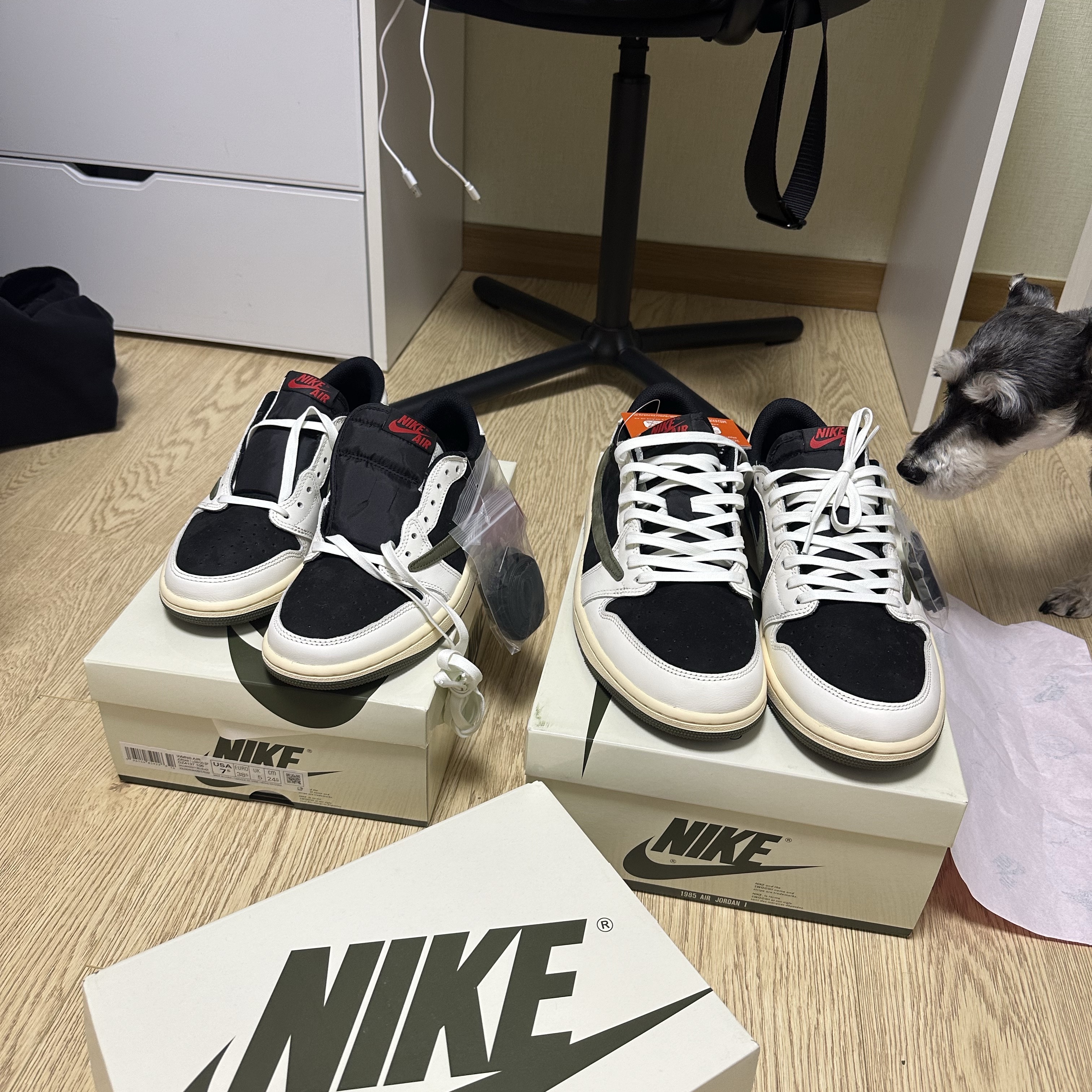 (W) Jordan 1 x Travis Scott Retro Low OG SP Medium Olive, (PS) Jordan 1 x Travis Scott Retro Low OG SP Medium Olive 착용 스타일 - 2