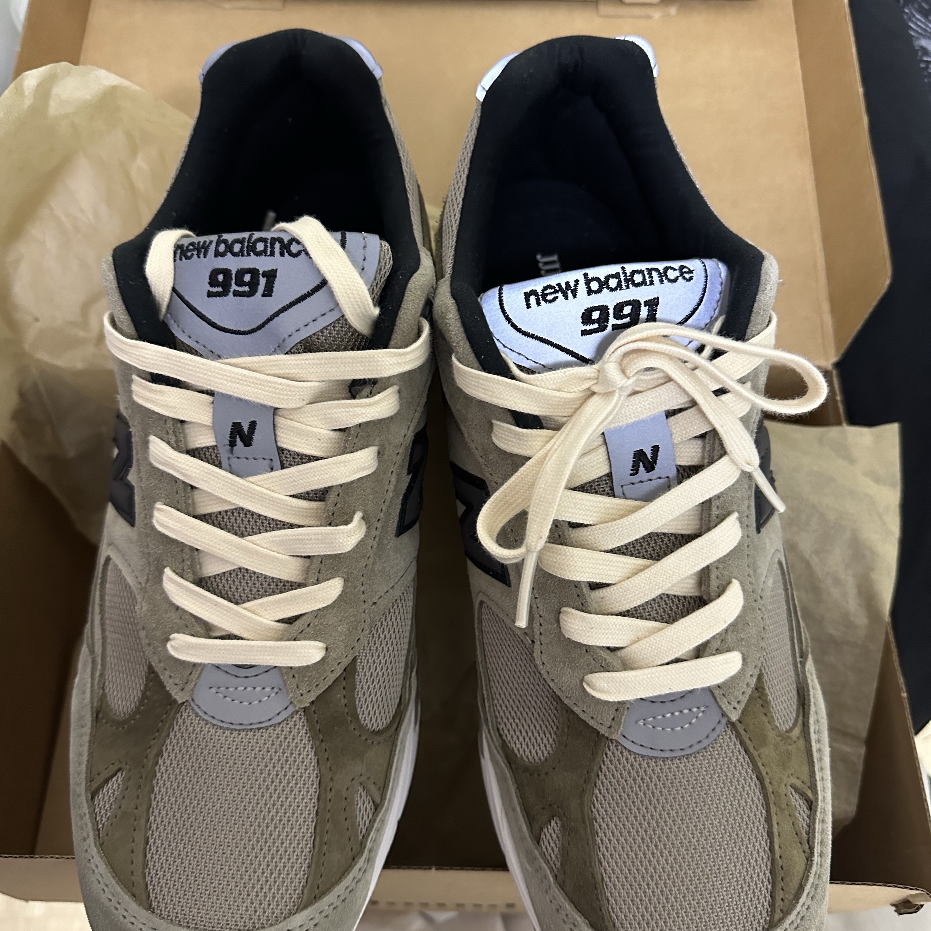 New Balance x JJJJound 991 Made in UK Grey 착용 스타일 - 1