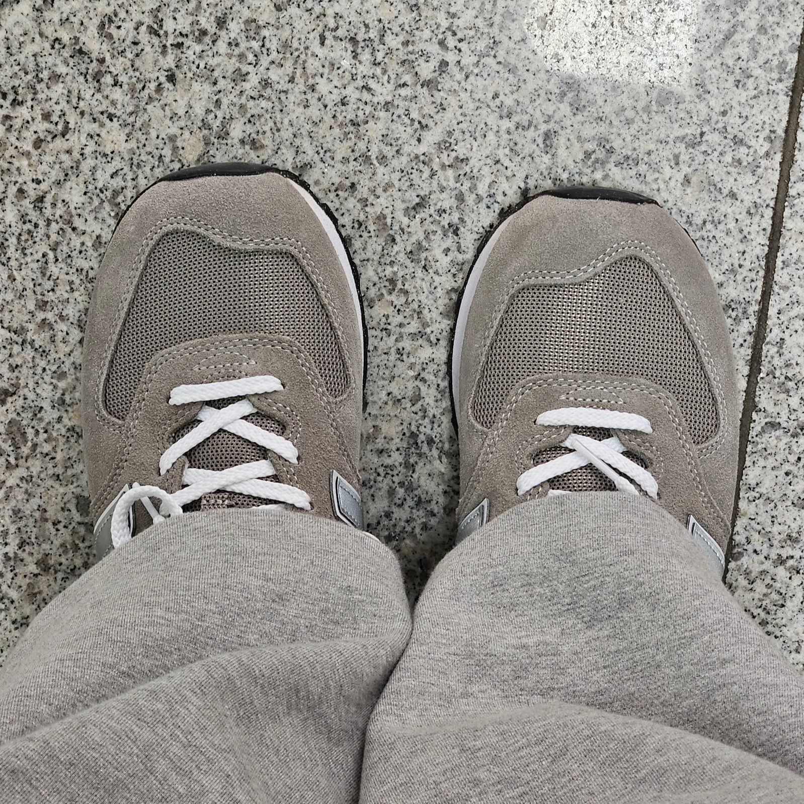 New Balance 574 Worn By Anyone Grey - D Standard 착용 스타일 - 1