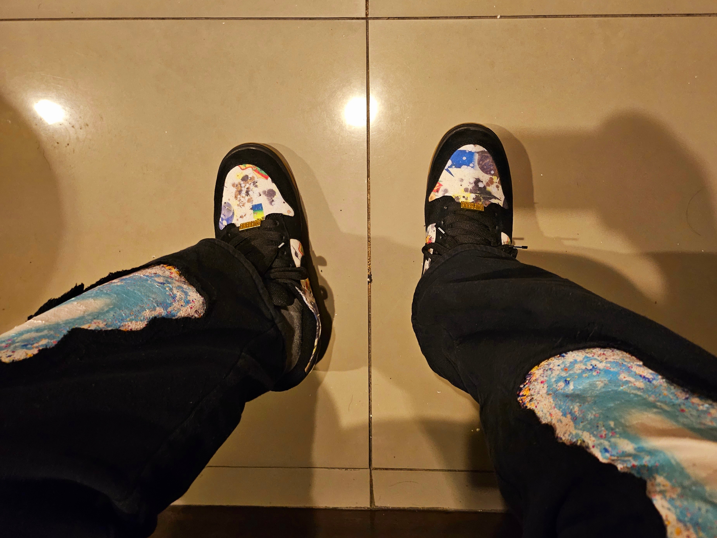 Nike x Supreme SB Dunk Low QS Rammellzee Black 착용 스타일 - 3