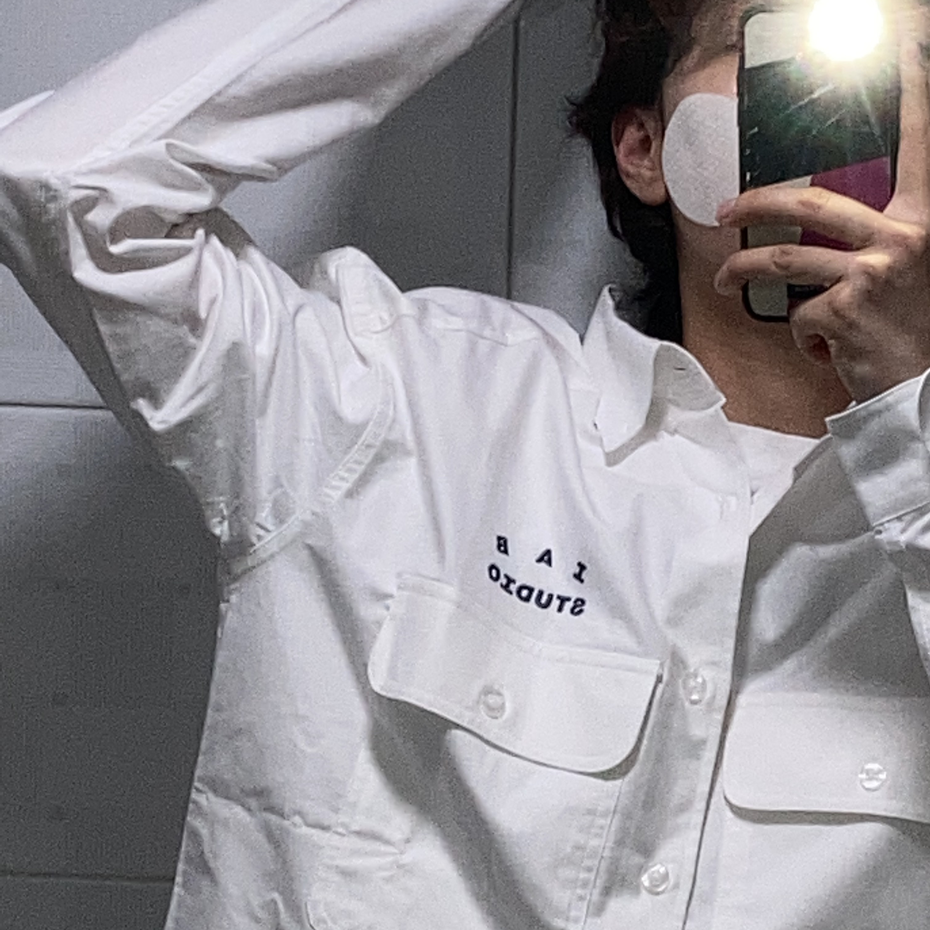 IAB Studio Work Shirt White - 23FW 착용 스타일