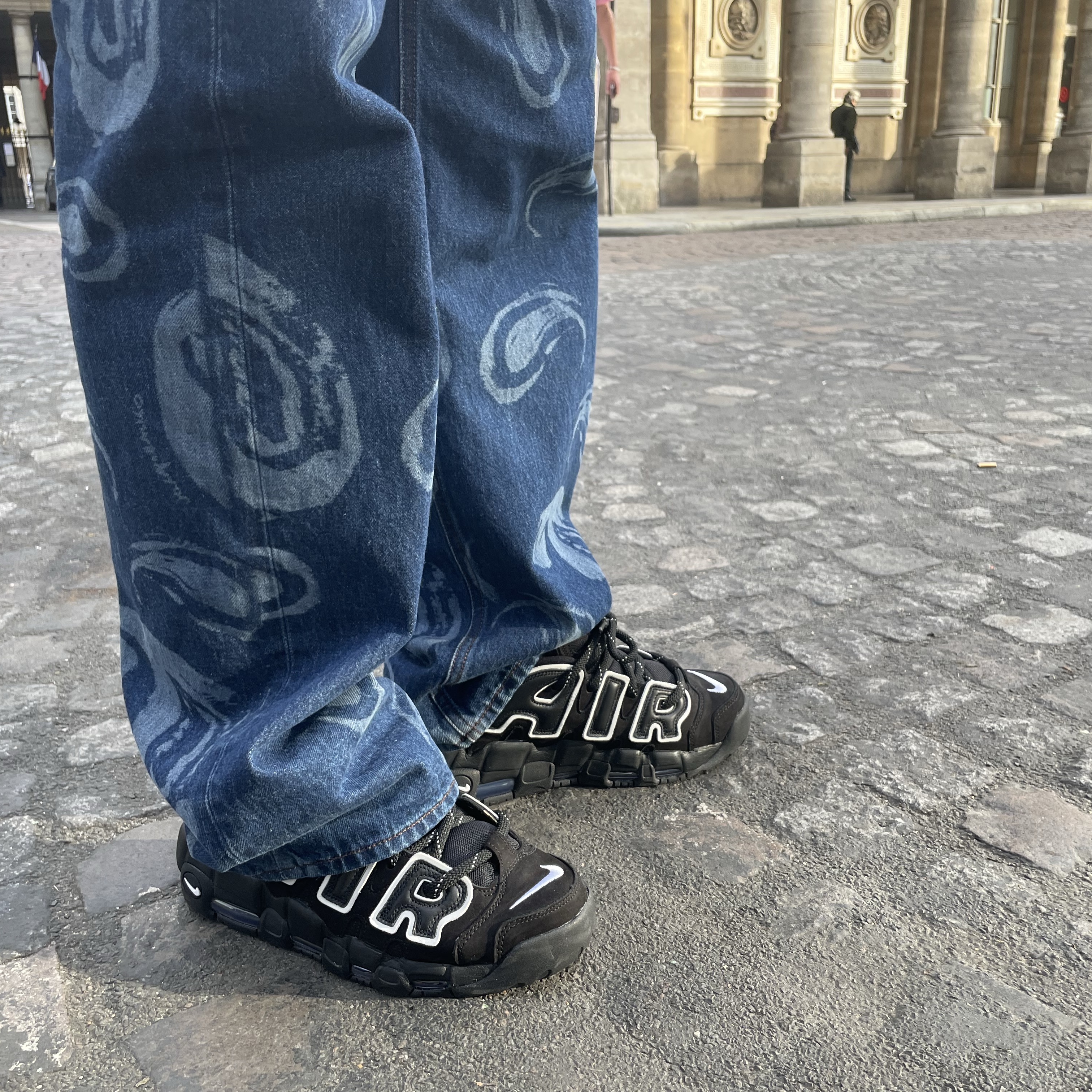 Nike x Ambush Air More Uptempo Low Black and White 착용 스타일