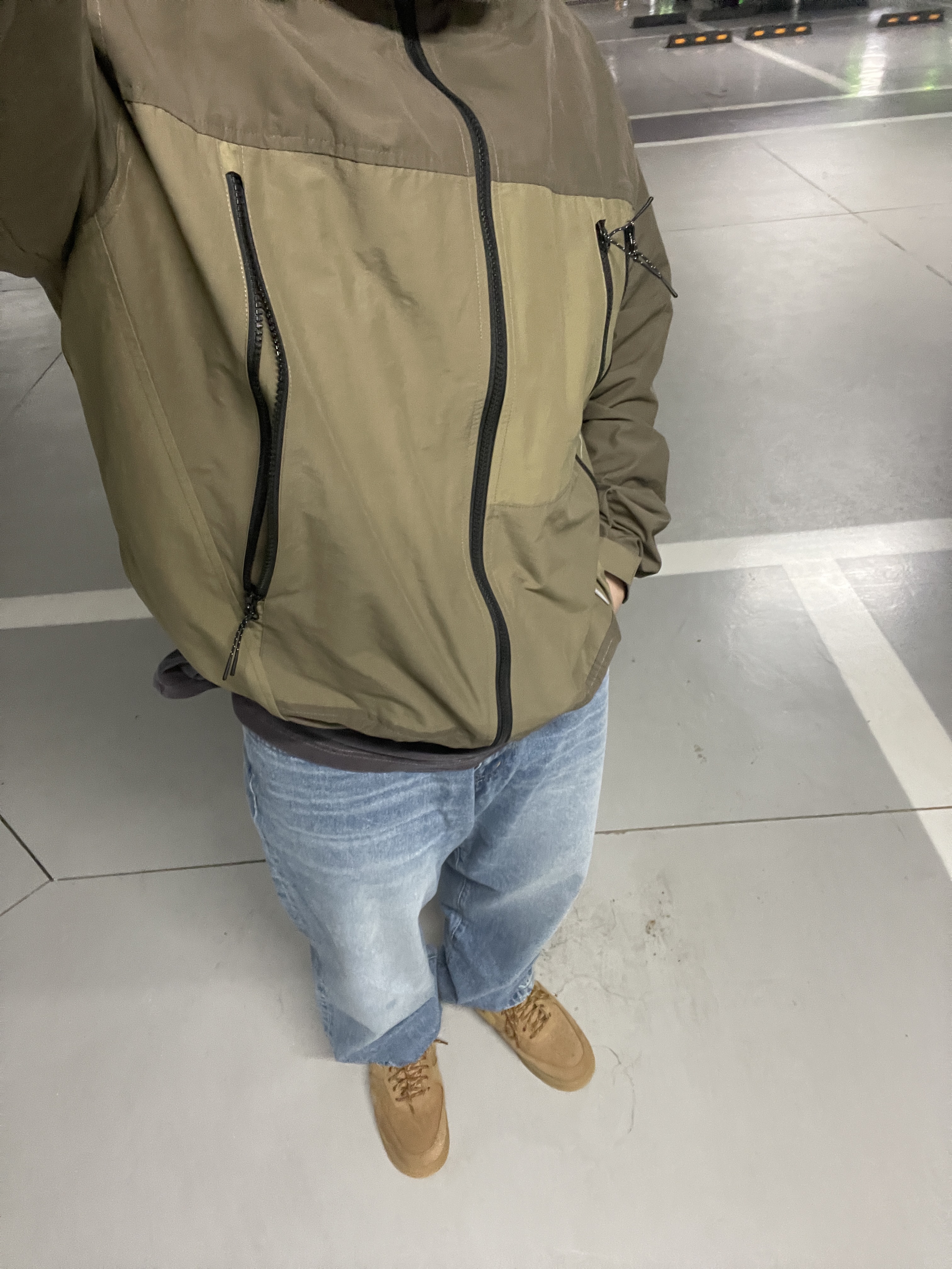 Nike Air Force 1 '07 WB Flax 착용 스타일 - 1