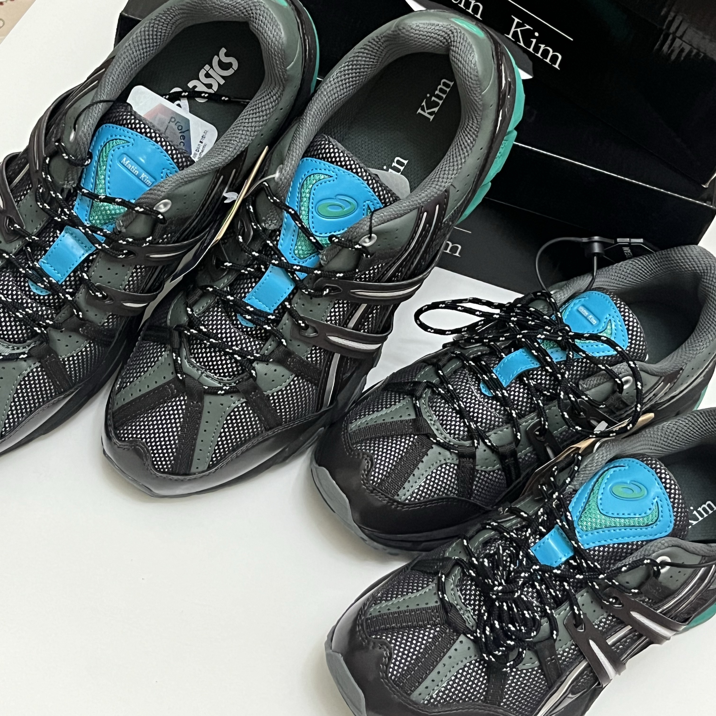 (W) Asics x Matin Kim Gel-Sonoma 15-50 Black Pure Silver 착용 스타일 - 2