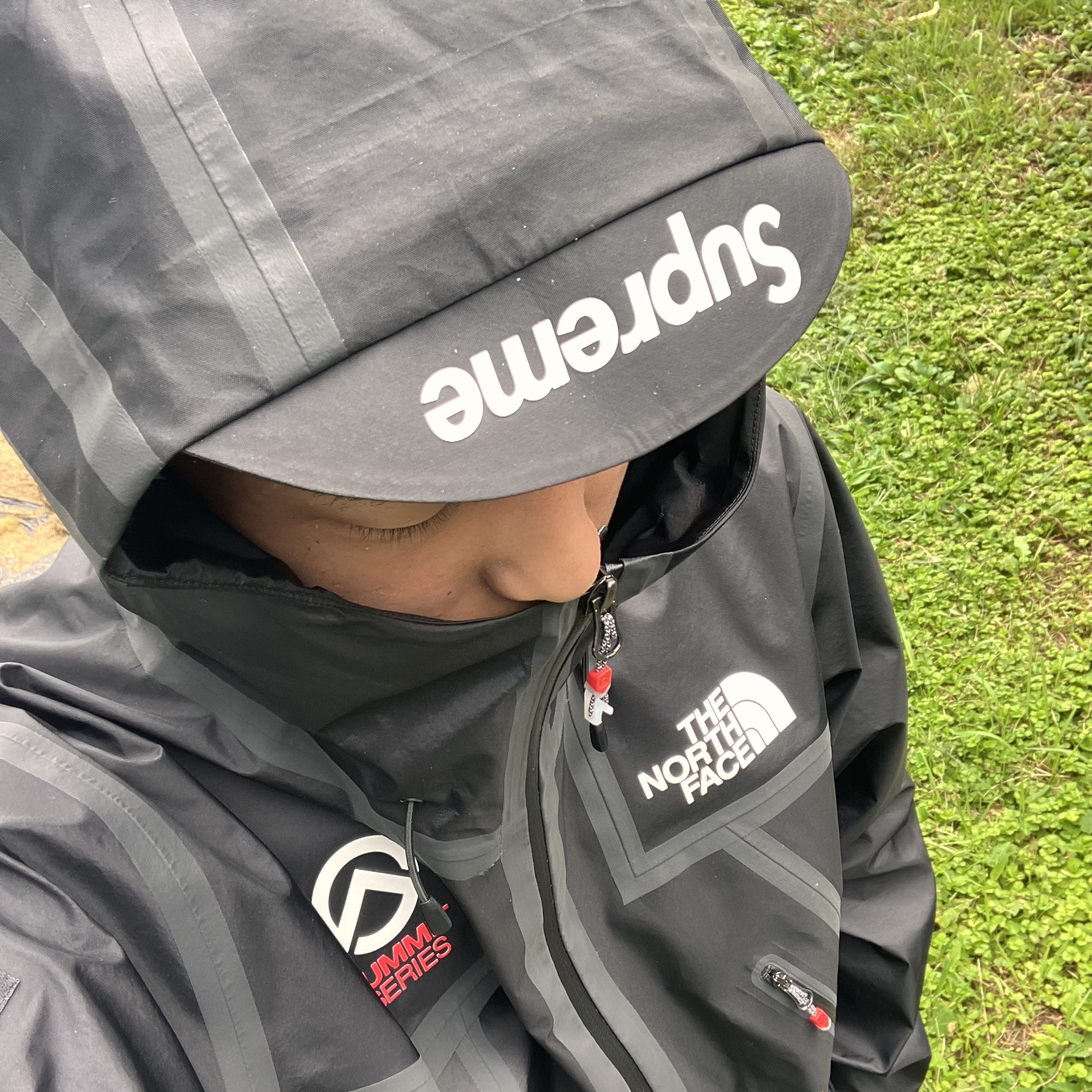 Supreme x The North Face Summit Series Outer Tape Seam Jacket Black - 21SS 착용 스타일