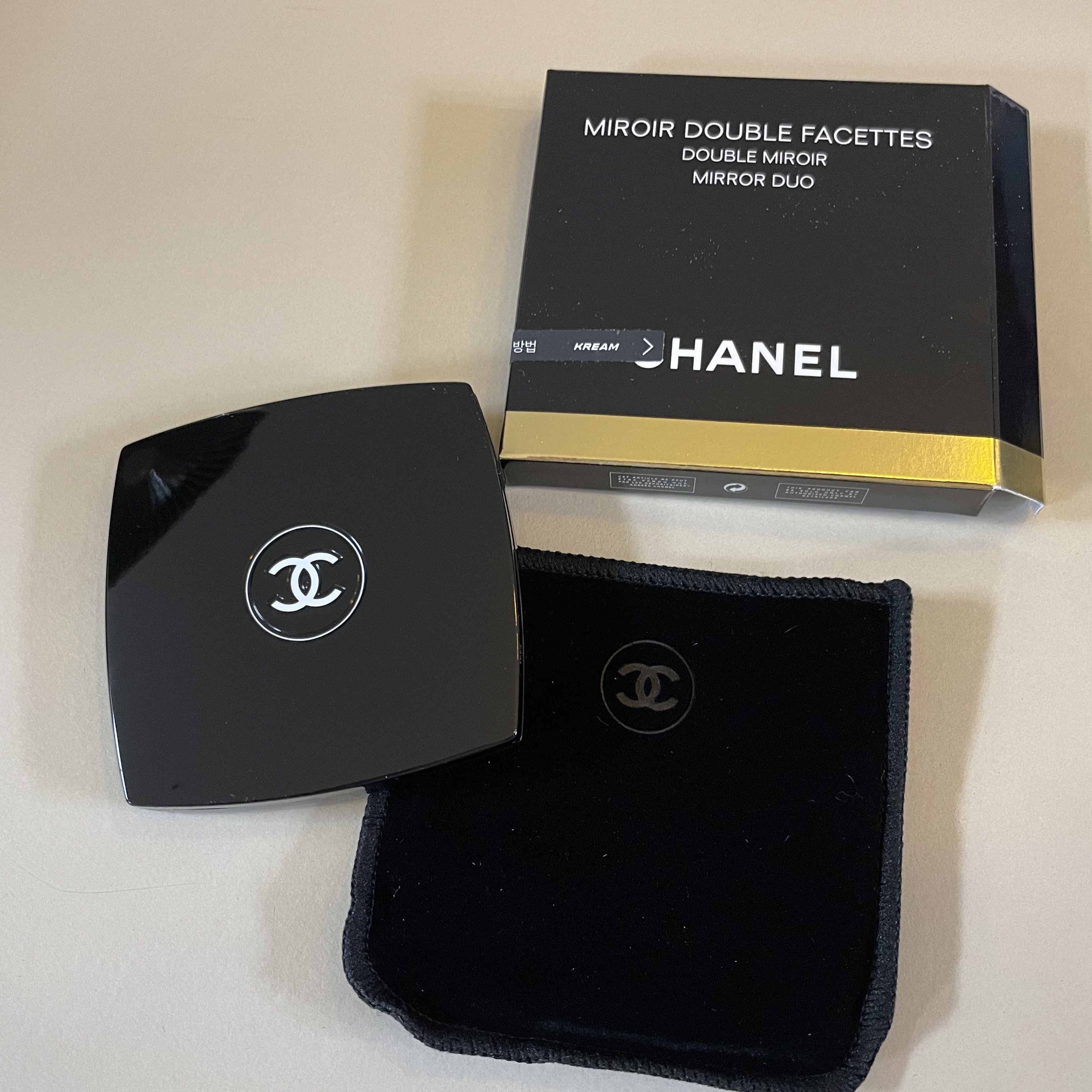 Chanel Miroir Double Facette 착용 스타일