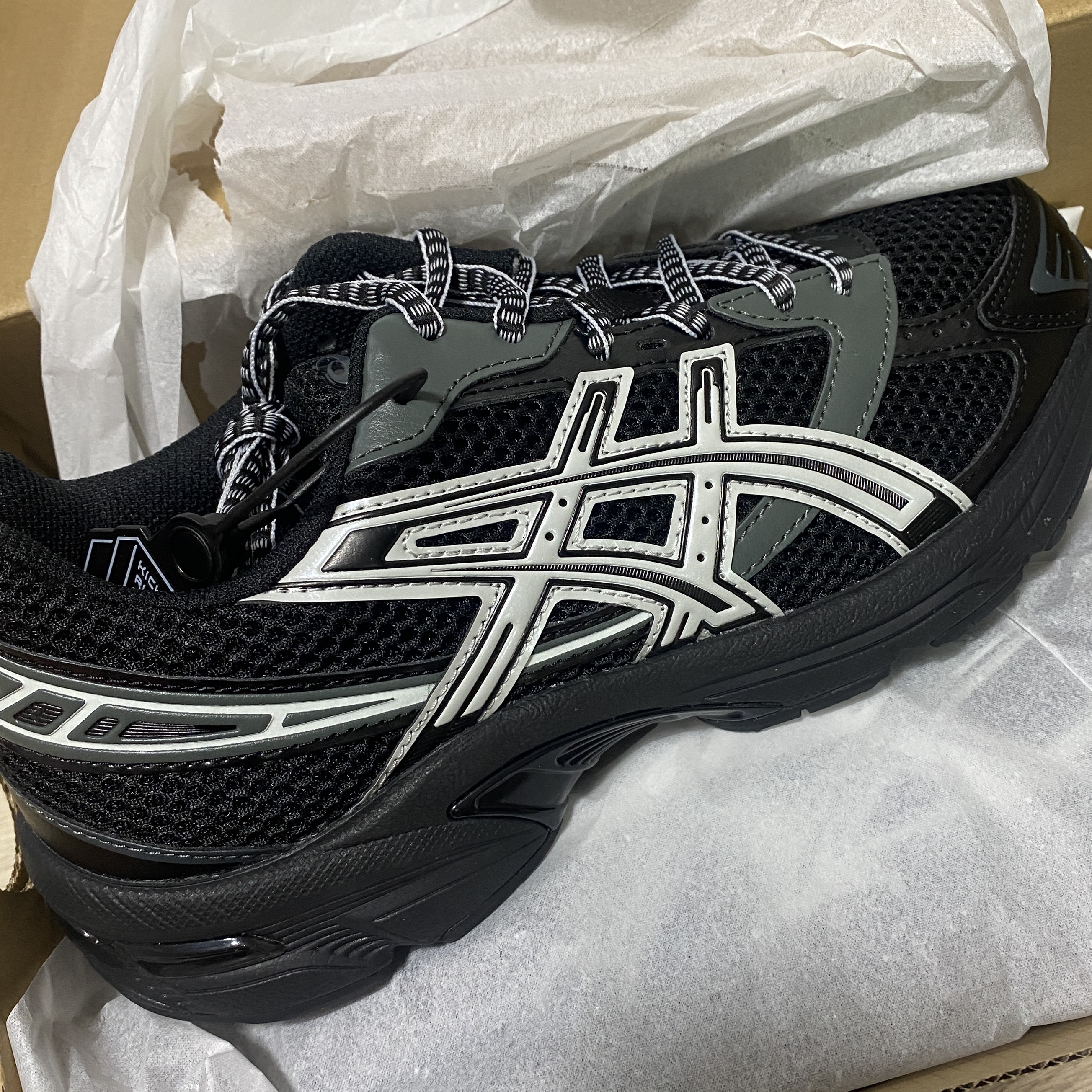 Asics Gel-1130 Black Glacier Grey - Folder Exclusive 착용 스타일 - 3