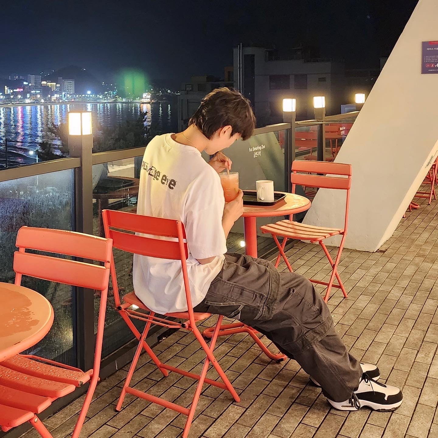 Farfromwhat Far Layered Work Pants Charcoal, Nike x Comme des Garcons Homme Plus Air Max Sunder SP White Black 착용 스타일