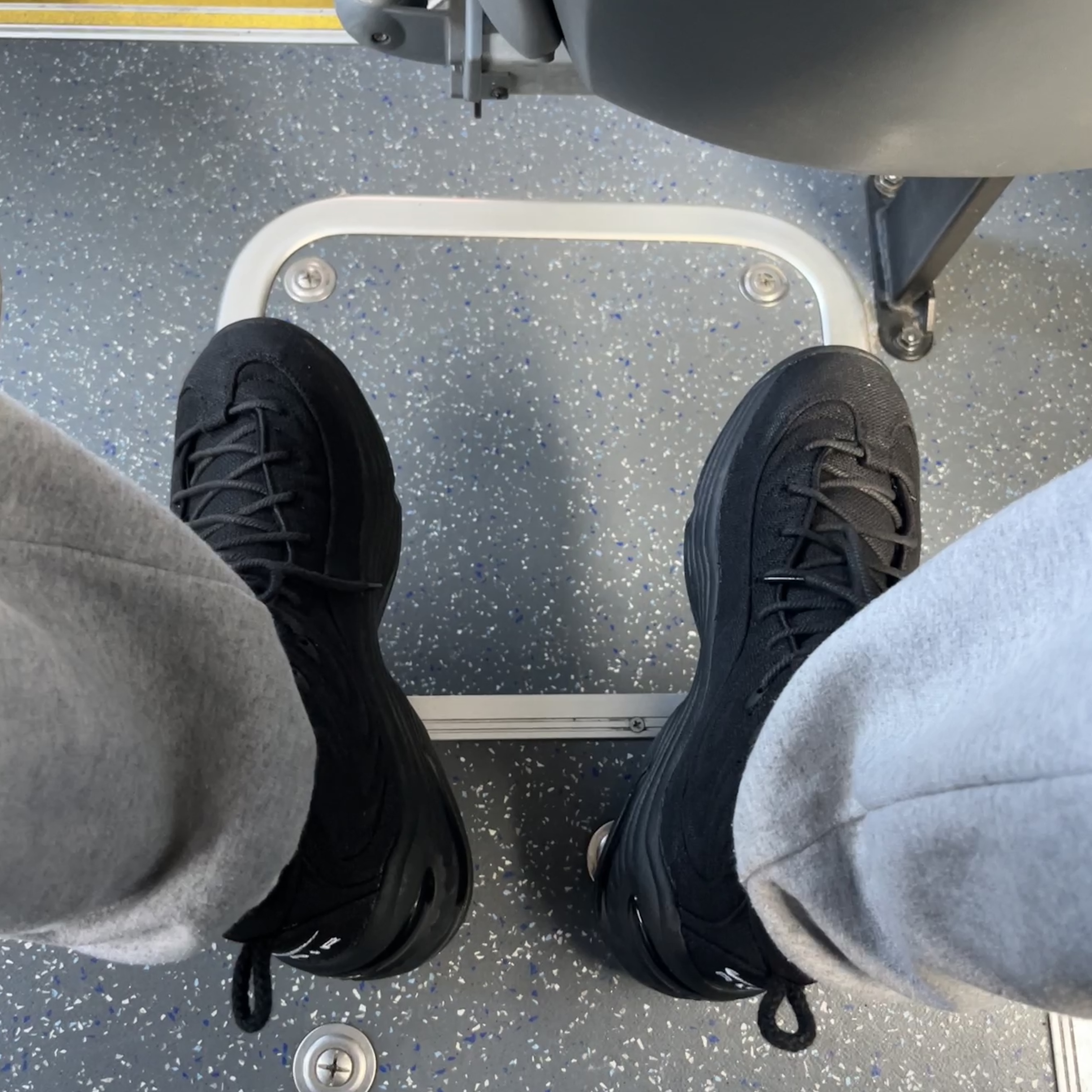 Nike x Stussy Air Penny II Black 착용 스타일