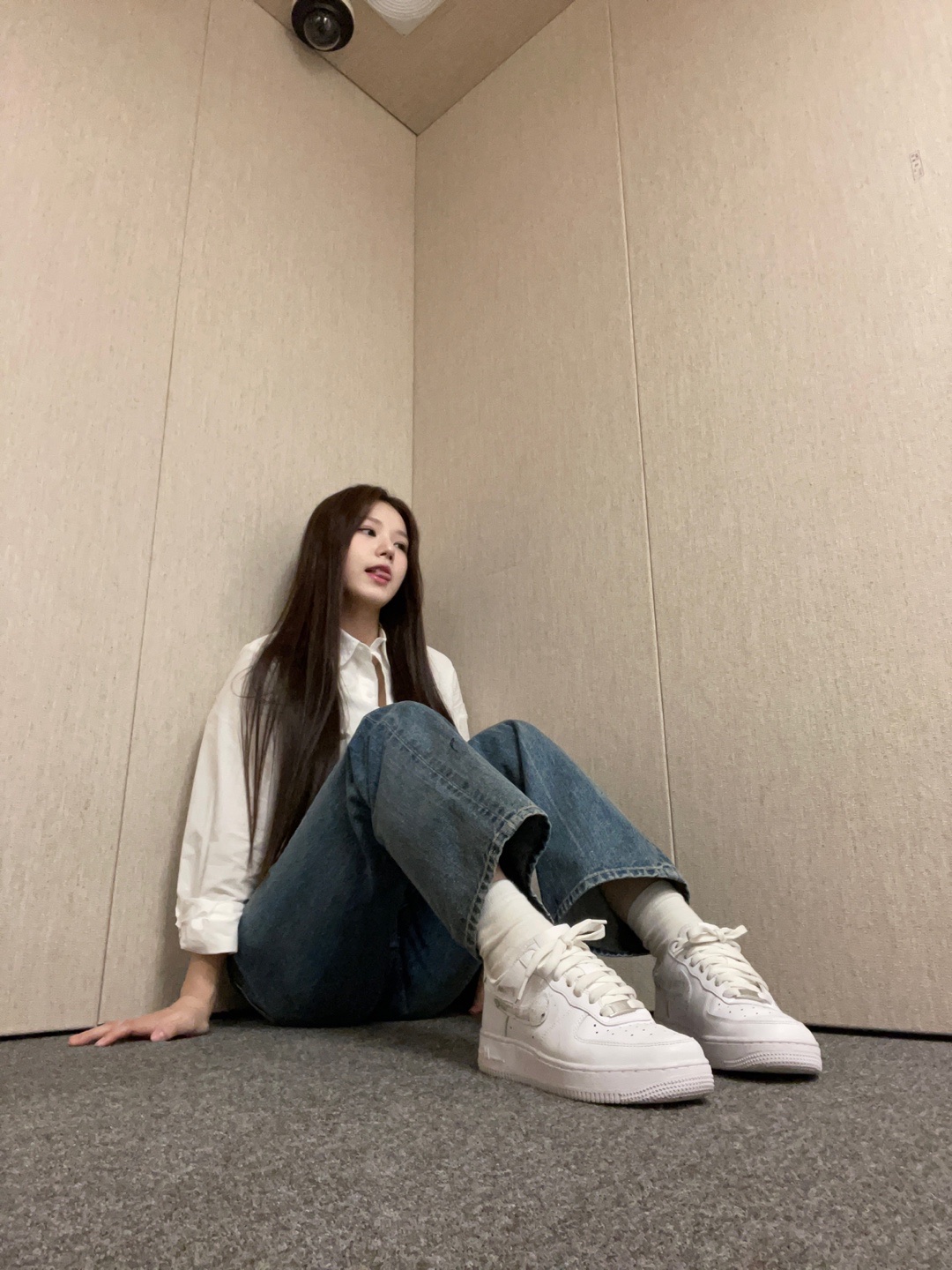 Nike Air Force 1 '07 Low White 착용 스타일 - 3