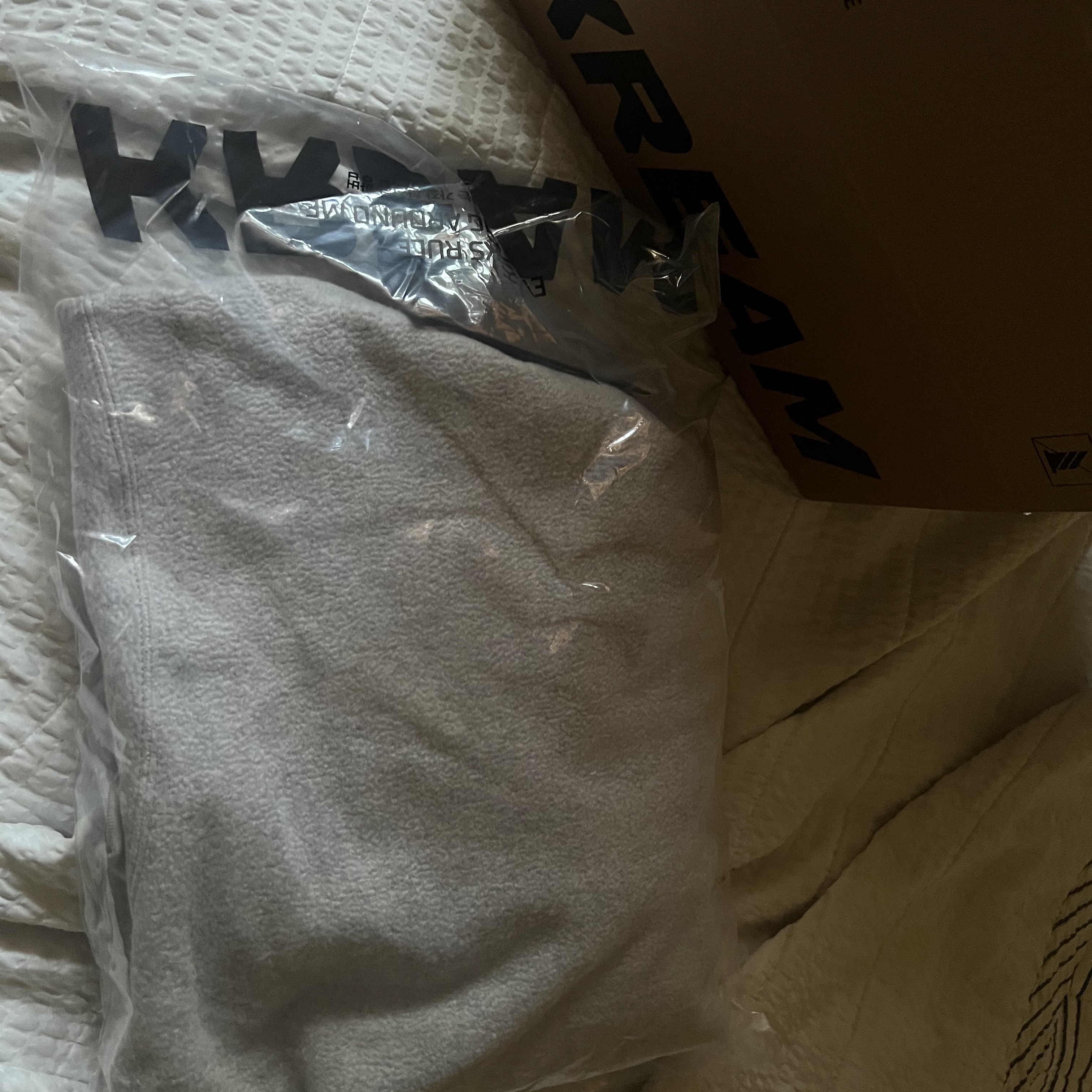 Supreme Inside Out Box Logo Hooded Sweatshirt Heather Grey - 23SS 착용 스타일