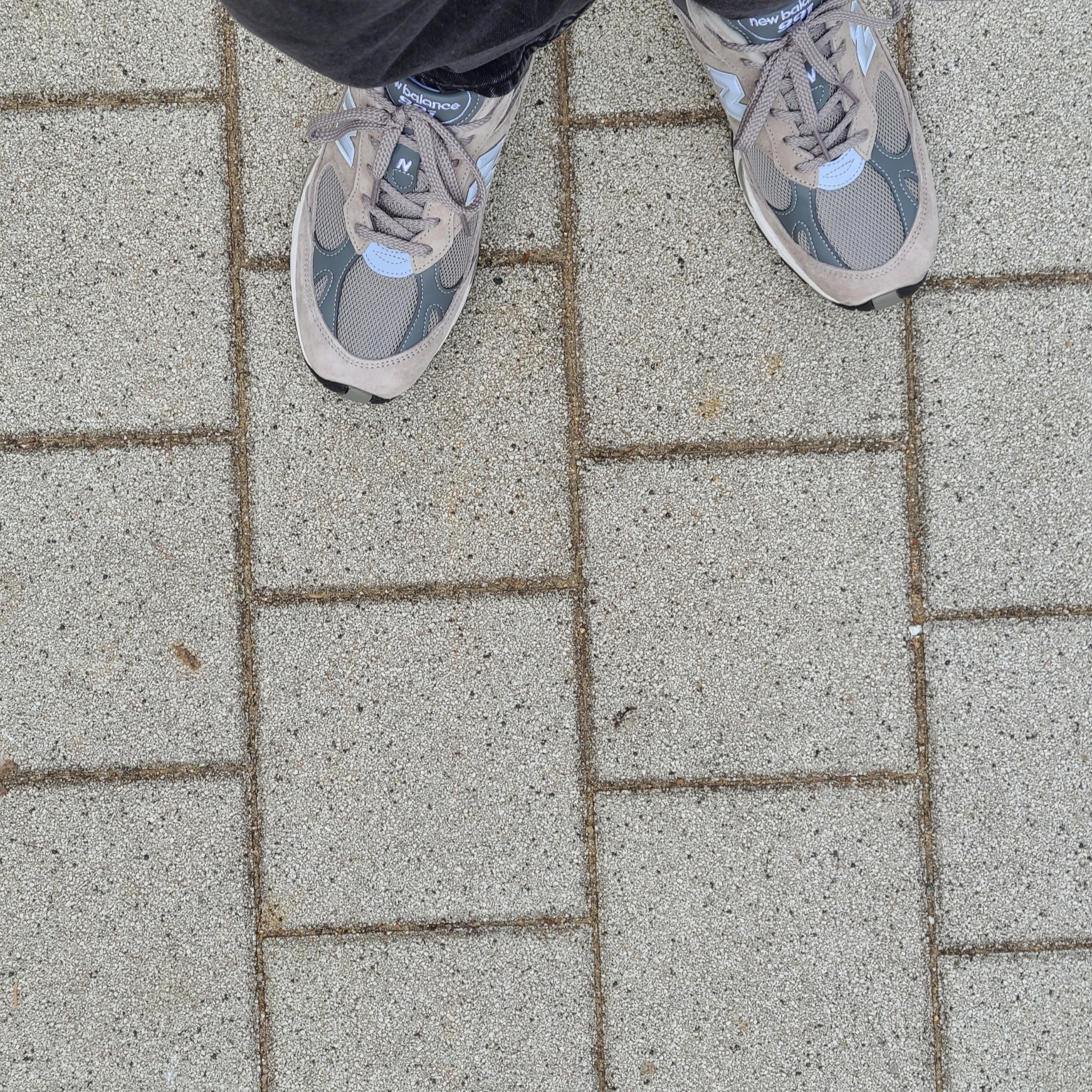 New Balance 991 Made in UK Grey 착용 스타일 - 2