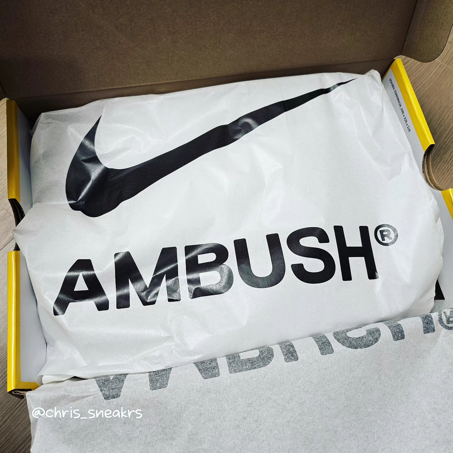 Nike x Ambush Air More Uptempo Low Black and White 착용 스타일 - 4