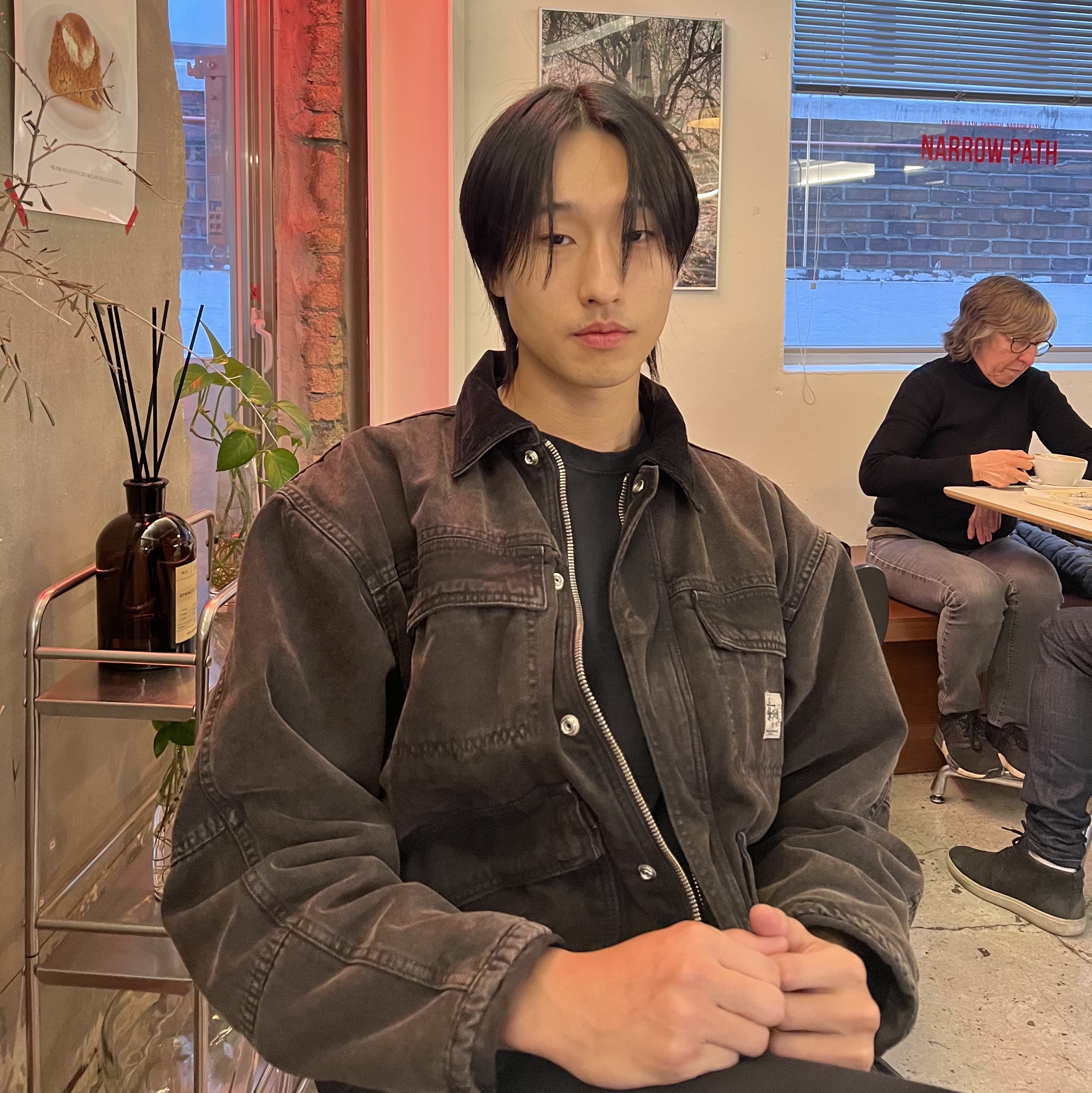 Stussy Washed Canvas Shop Jacket Black 착용 스타일