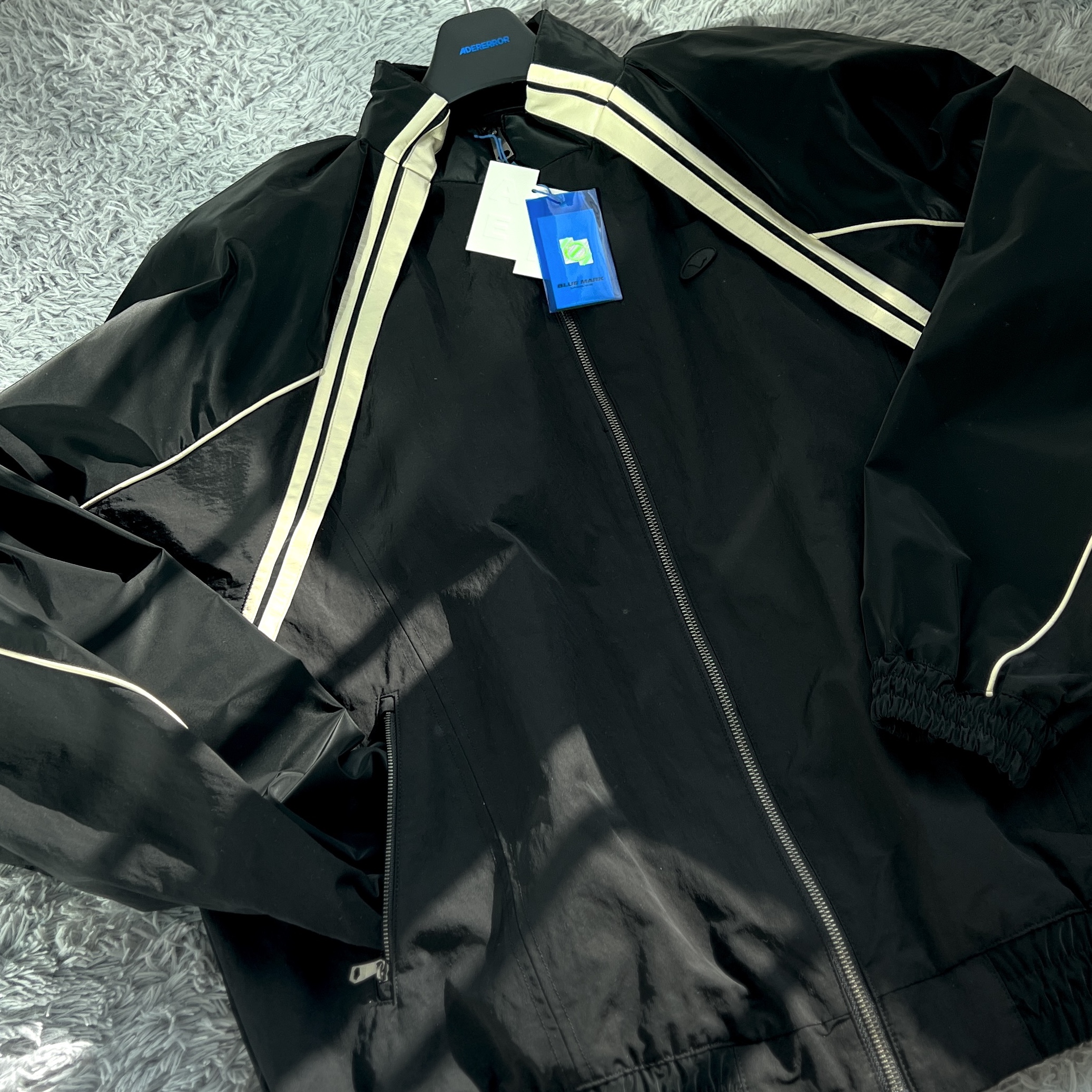 Ader Error Bashar Jumper Noir 착용 스타일