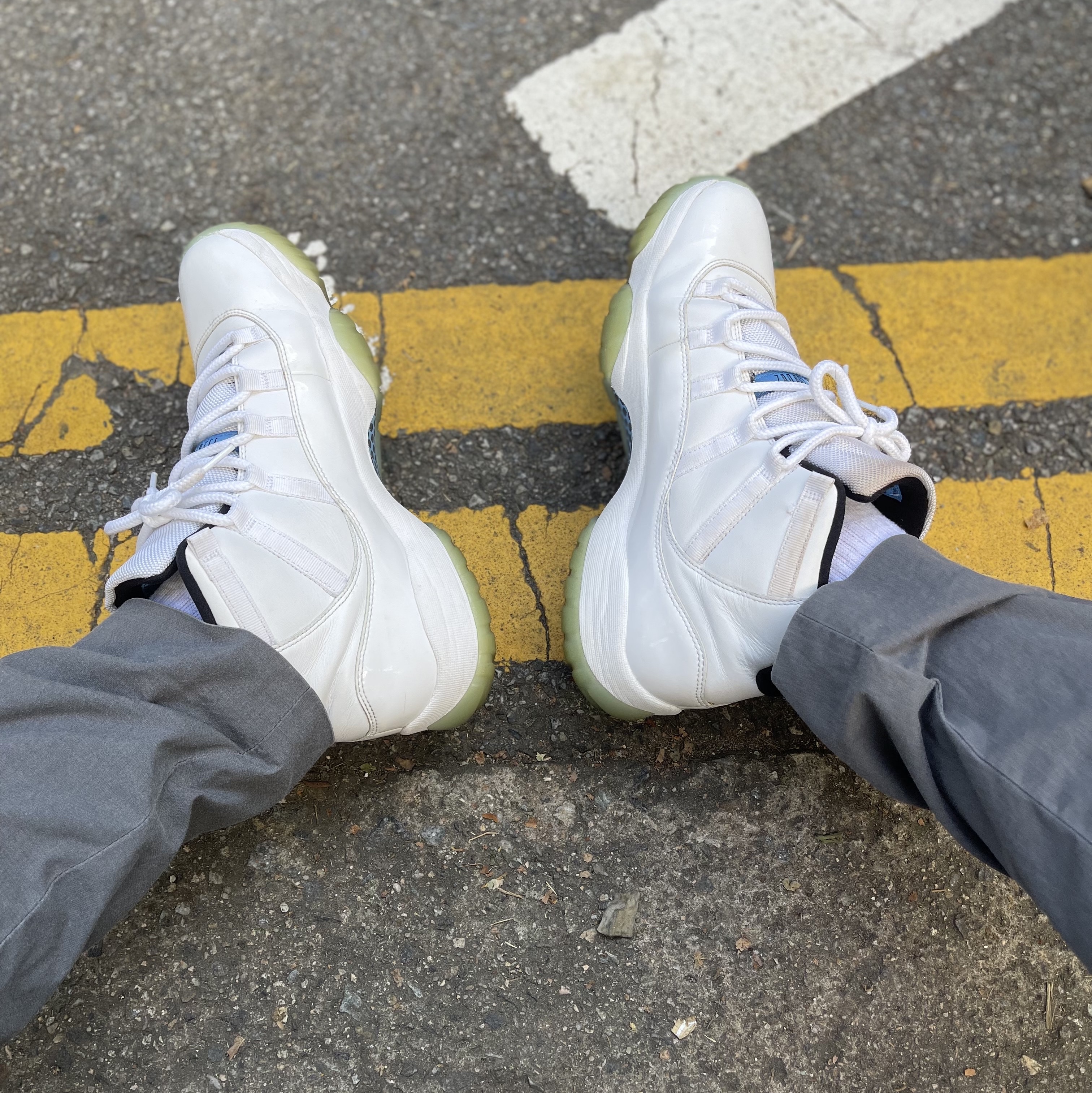 Jordan 11 Retro Legend Blue 2014 착용 스타일 - 2