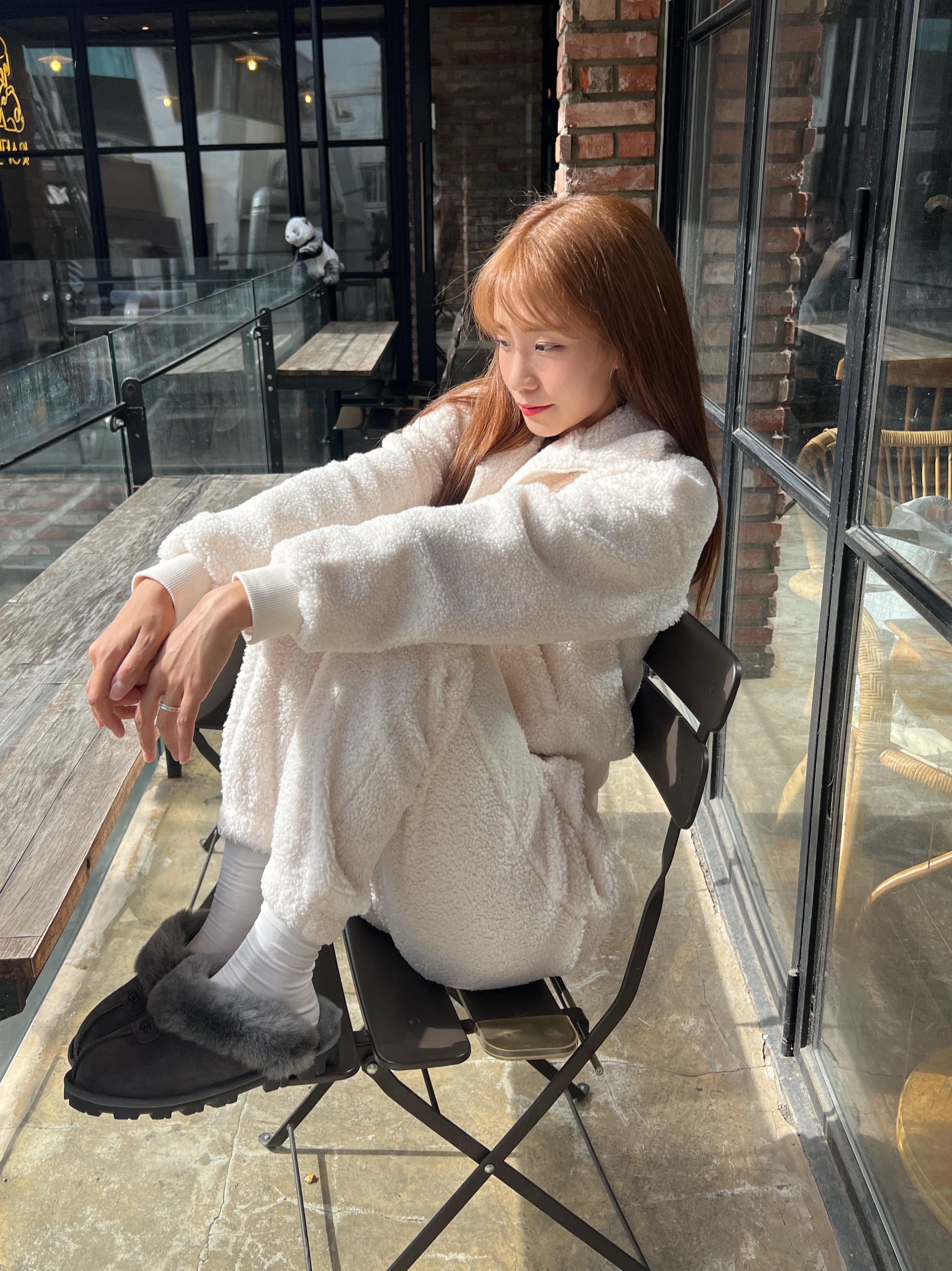 (W) UGG Coquette Slipper Grey 착용 스타일 - 2