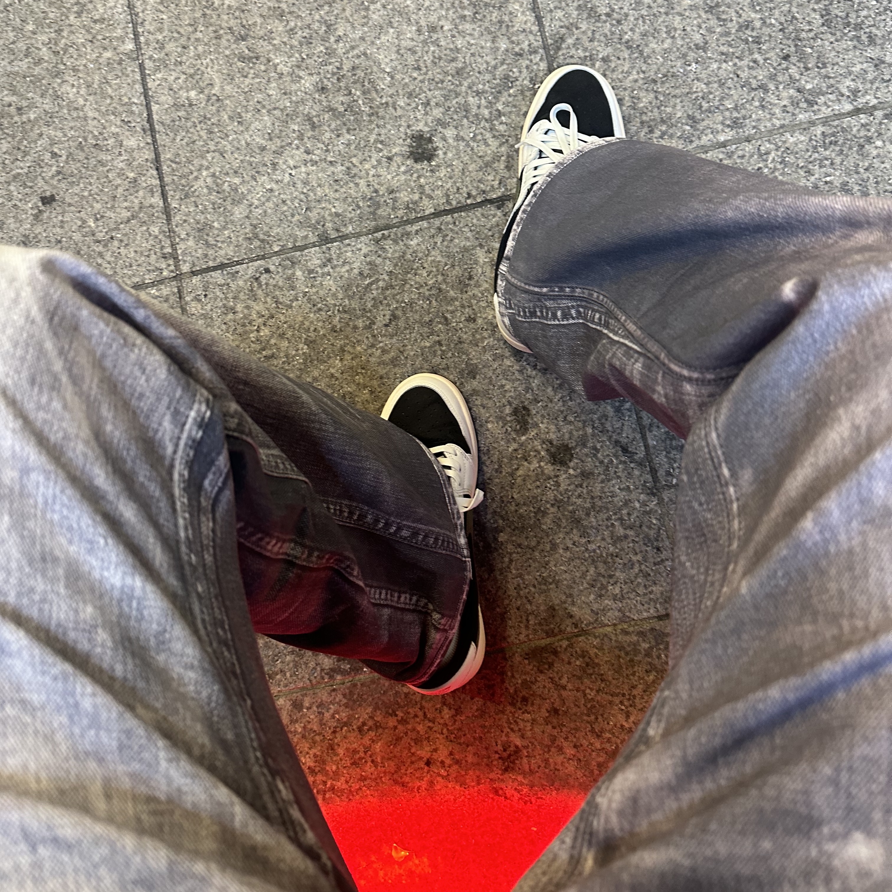 (W) Jordan 1 x Travis Scott Retro Low OG SP Medium Olive 착용 스타일
