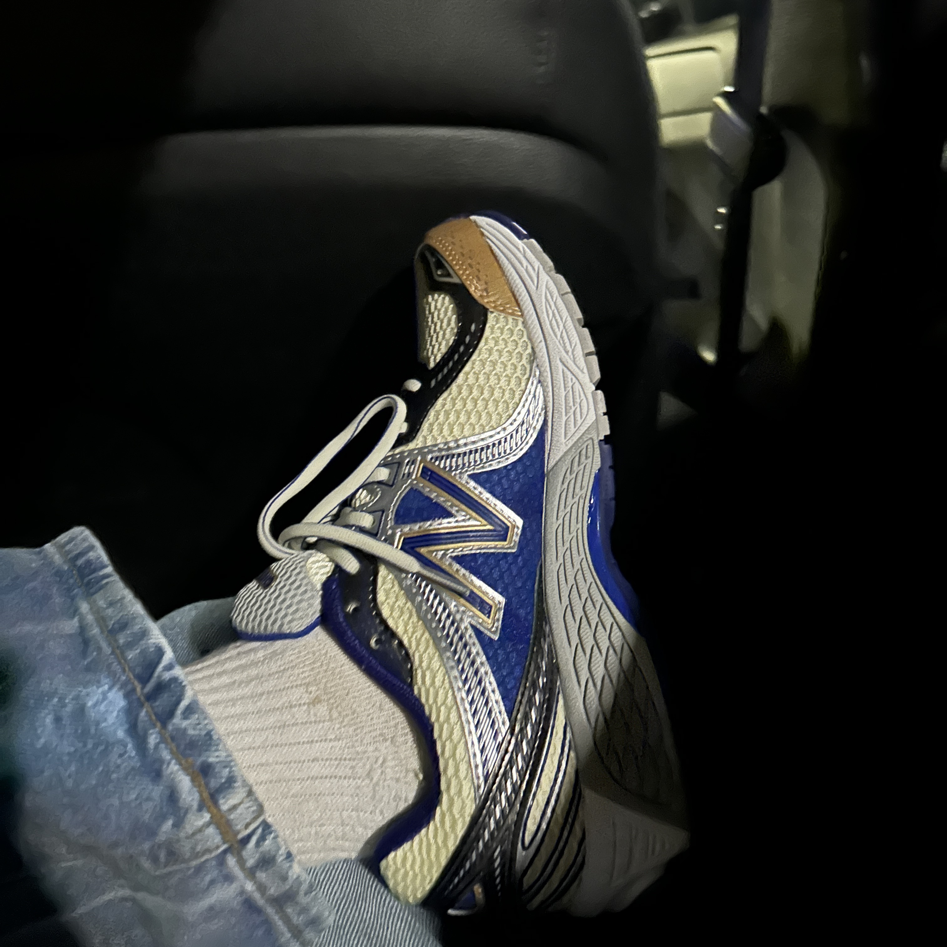 New Balance x Aime Leon Dore 860v2 Blue 착용 스타일