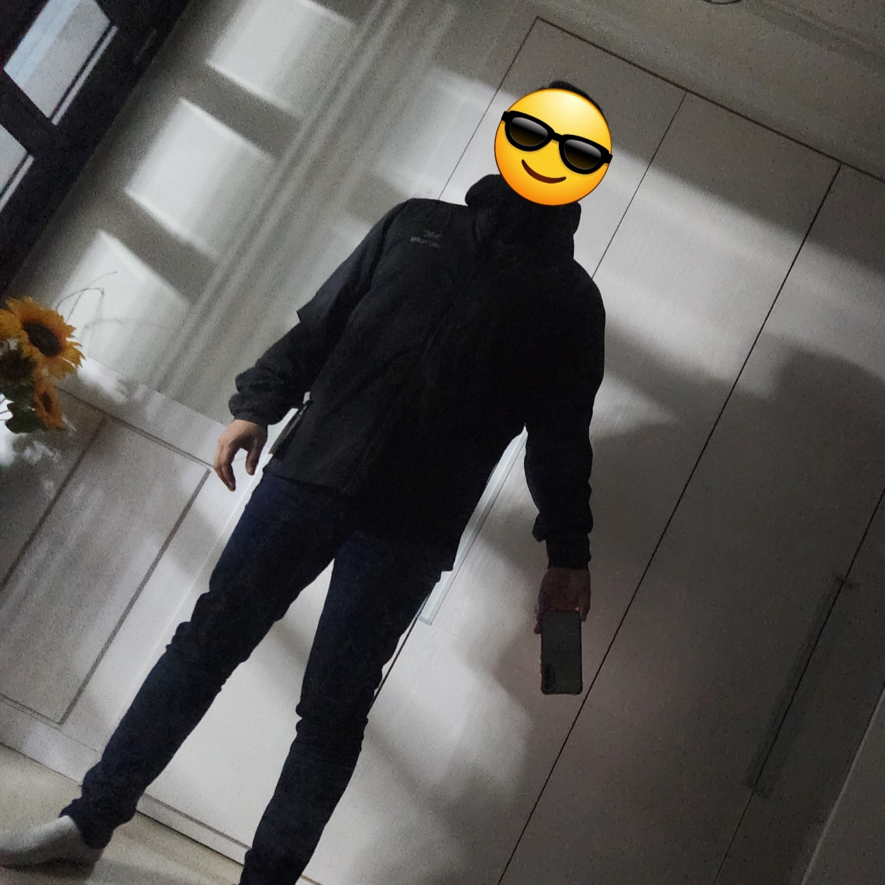 Arc'teryx Atom Hoody Black 착용 스타일 - 1
