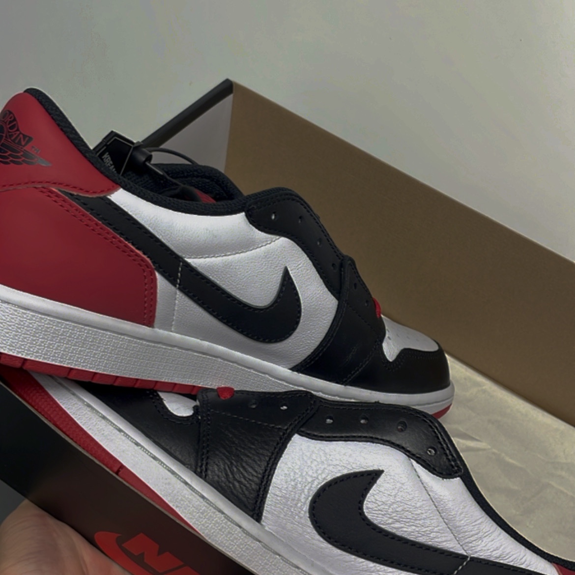 Jordan 1 Retro Low OG Black Toe 착용 스타일