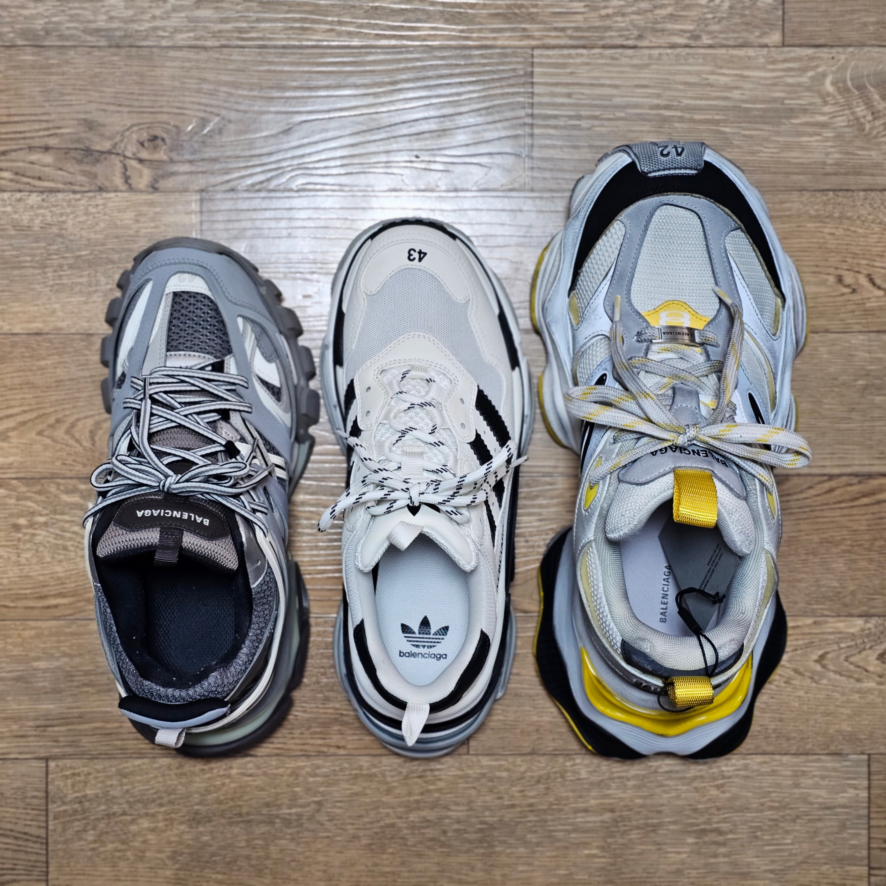 Balenciaga Cargo Sneakers Grey Black Yellow 착용 스타일 - 2