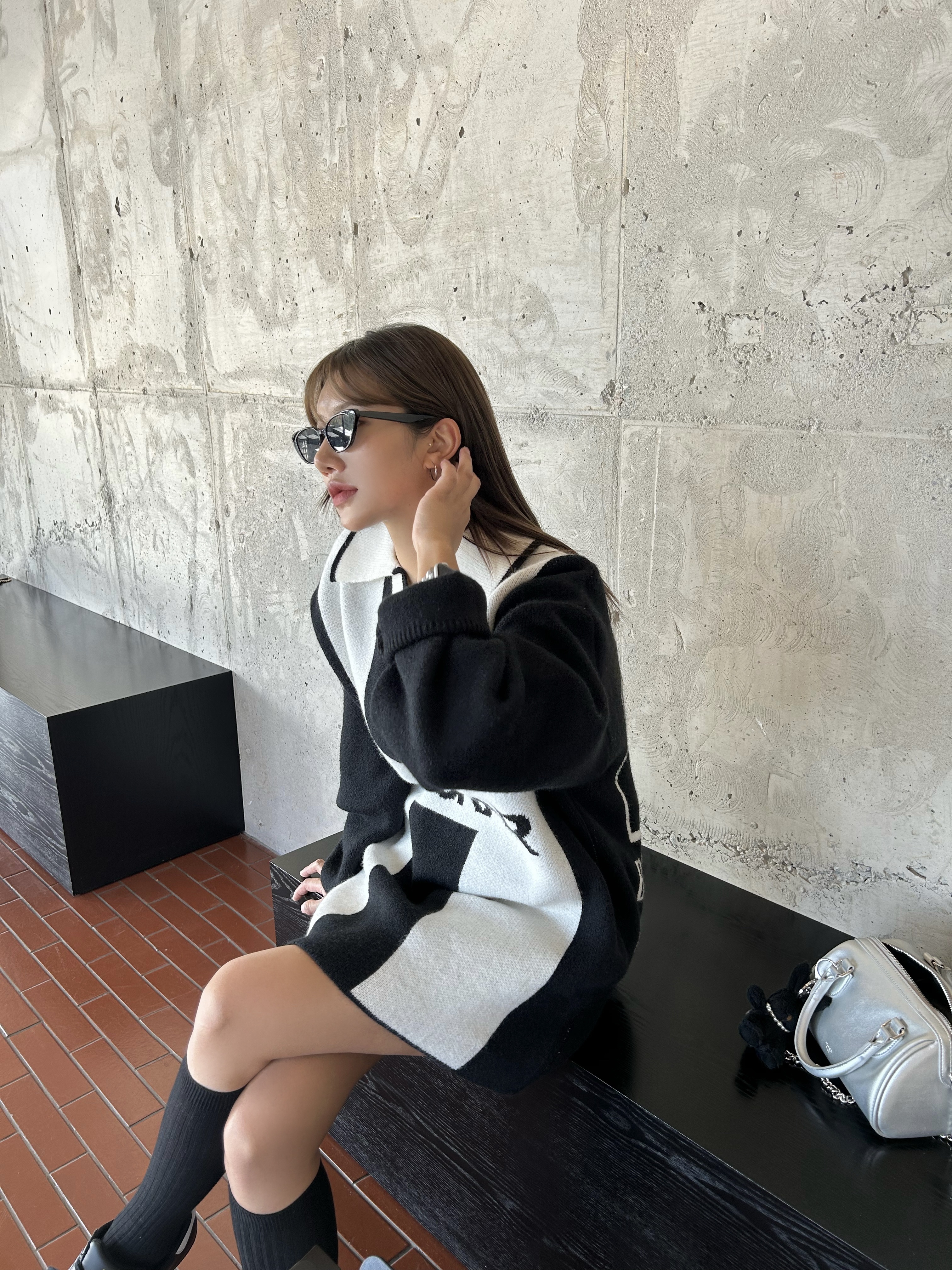 Adidas Superstar Core Black White 착용 스타일 - 5