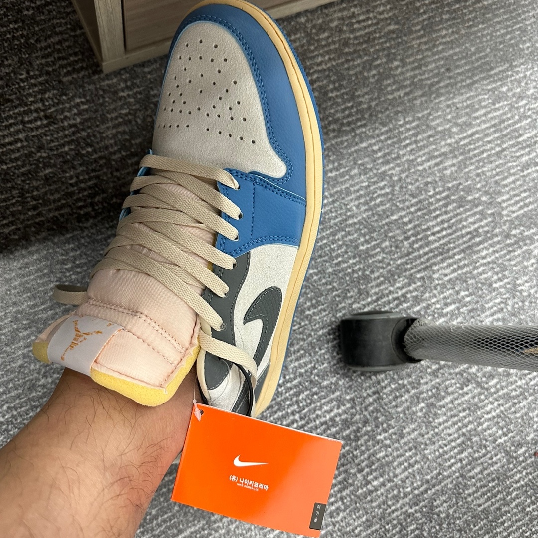 Jordan 1 Low SE Tokyo 96 착용 스타일
