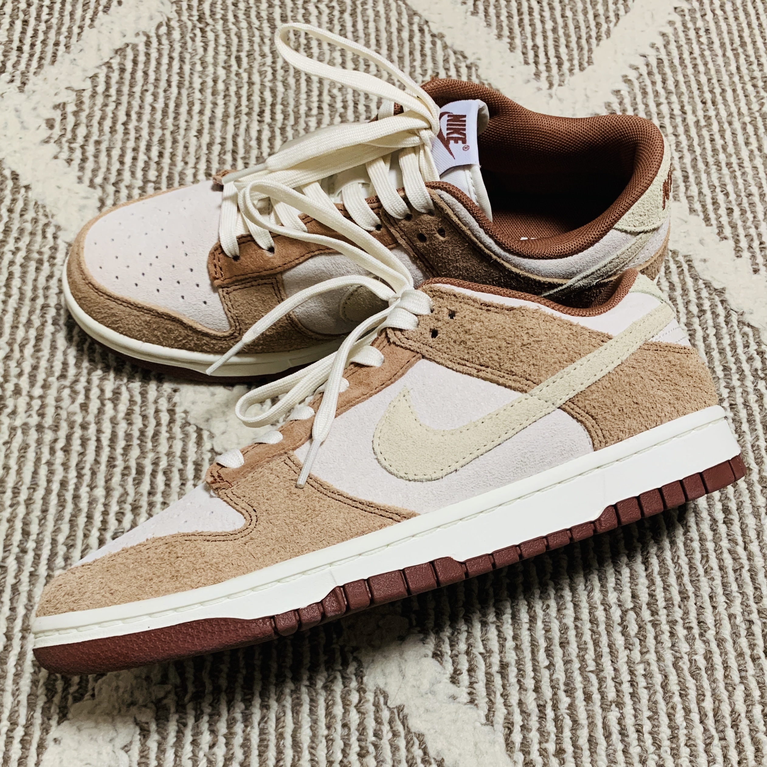 Nike Dunk Low Pro Premium Medium Curry 착용 스타일 - 3