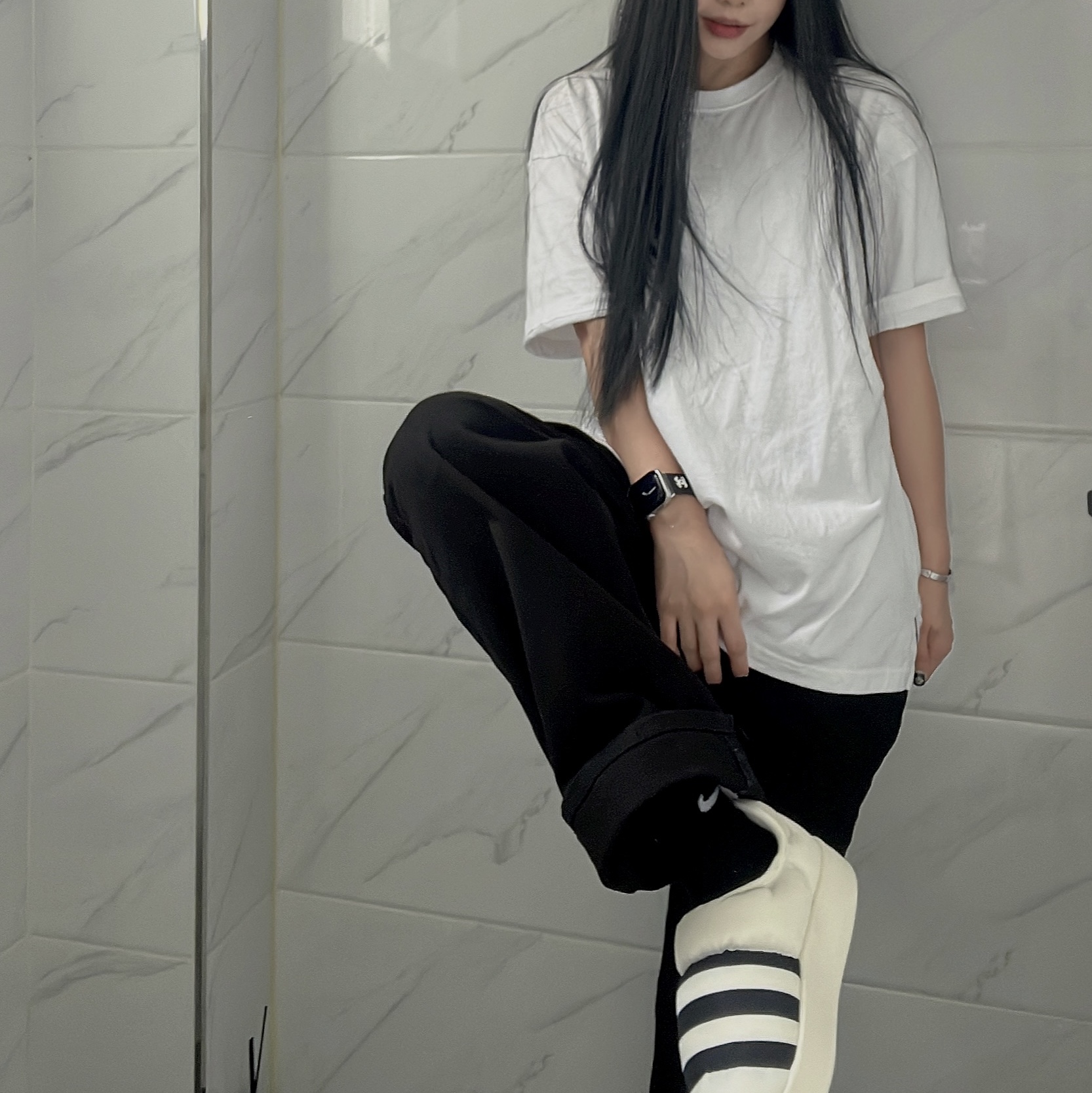 Adidas Puffylette Off White 착용 스타일 - 1