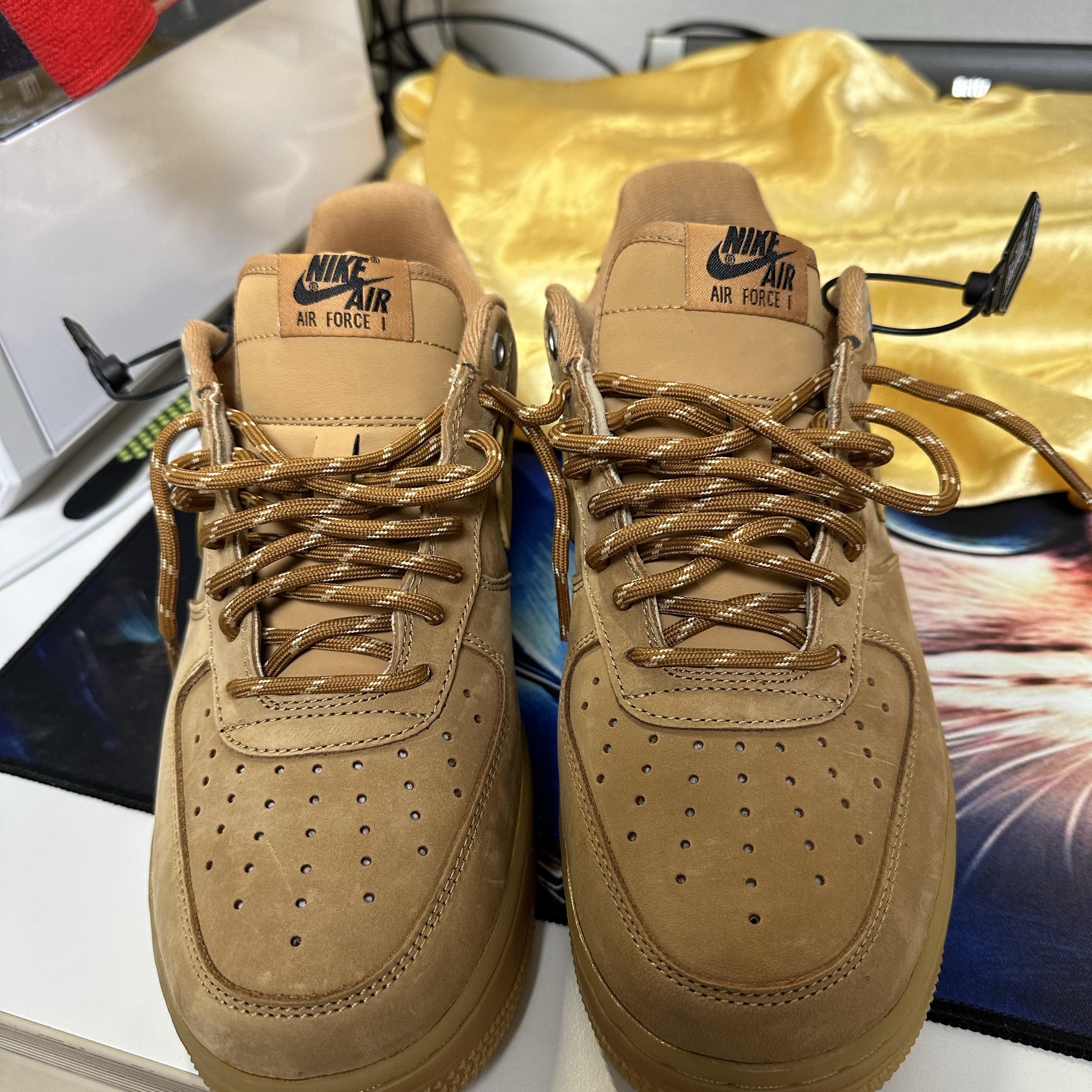 Nike Air Force 1 '07 WB Flax 착용 스타일 - 4