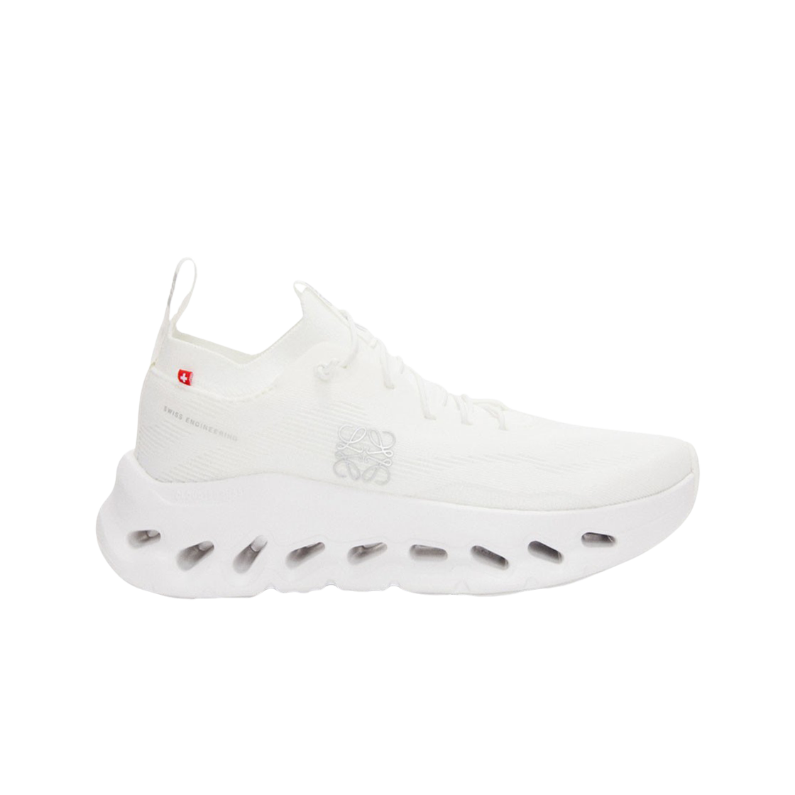 (W) 로에베 x 온 러닝 클라우드틸트 올 화이트((W) Loewe x On Running Cloudtilt All White)