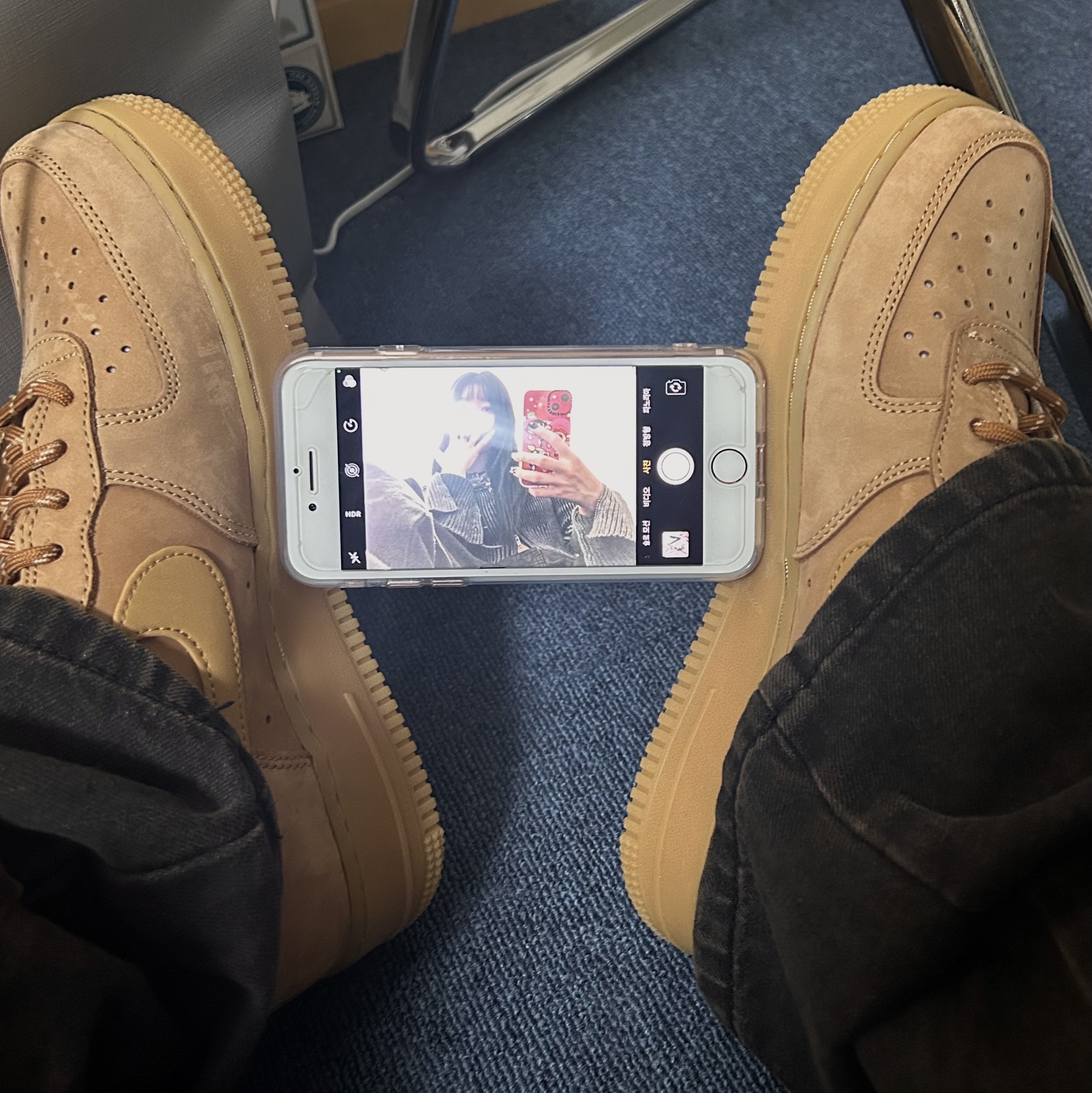 Nike Air Force 1 '07 WB Flax 착용 스타일