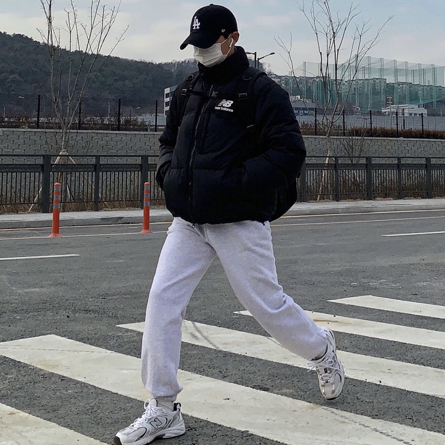 New Balance 530 White 착용 스타일