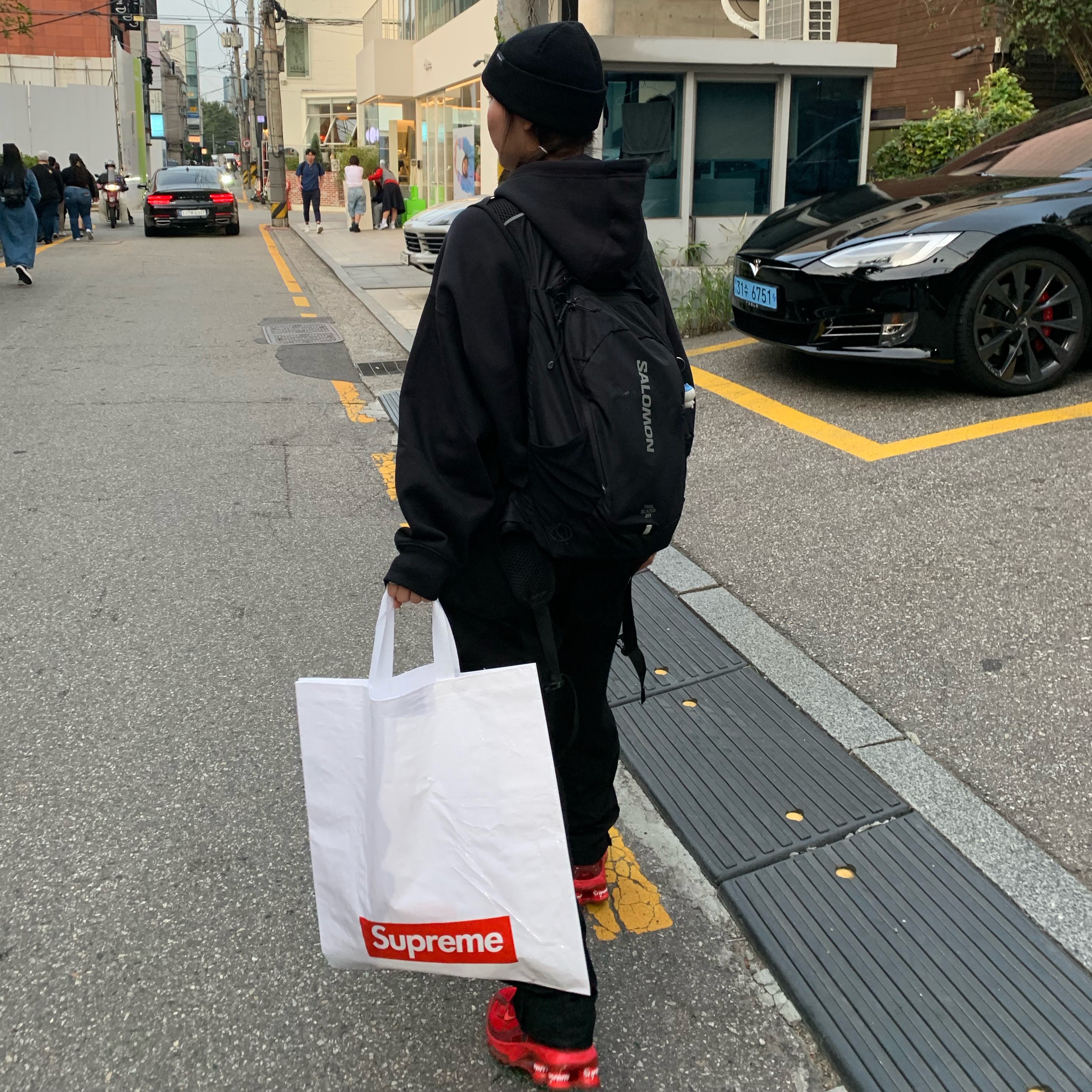 Nike x Supreme Shox Ride 2 SP Red 착용 스타일 - 2