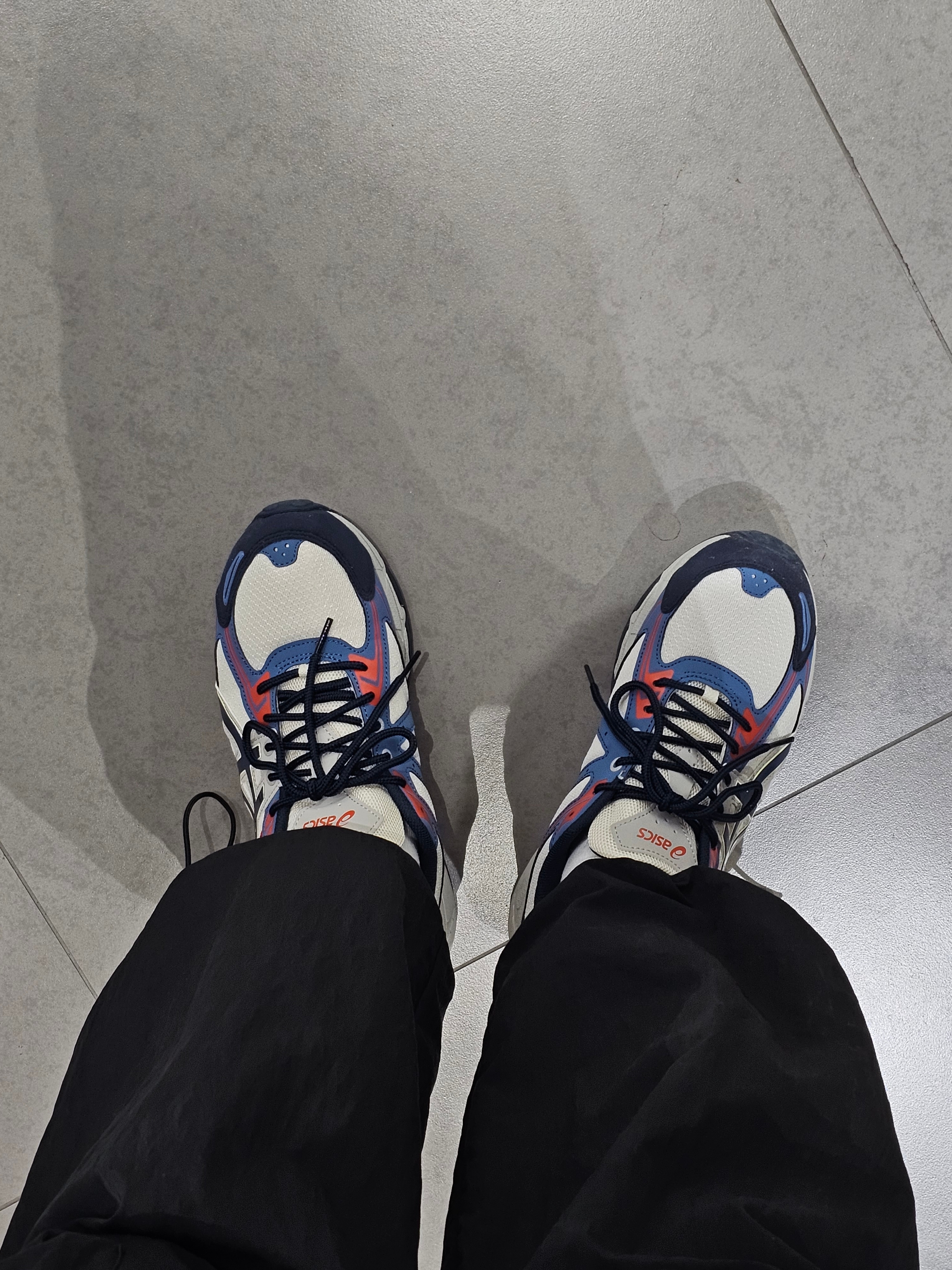 Asics Gel-Venture 6 SPS Birch Azure 착용 스타일