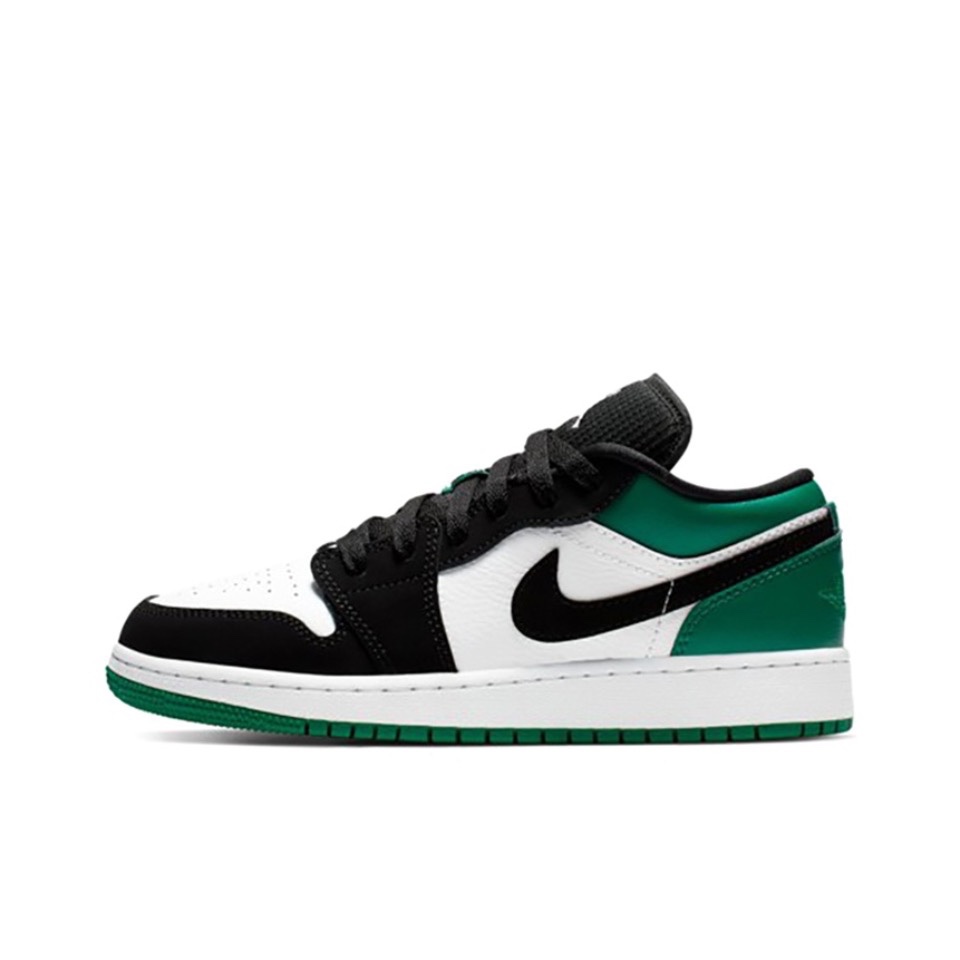 (GS) Jordan 1 Low Black Mystic Green 착용 스타일