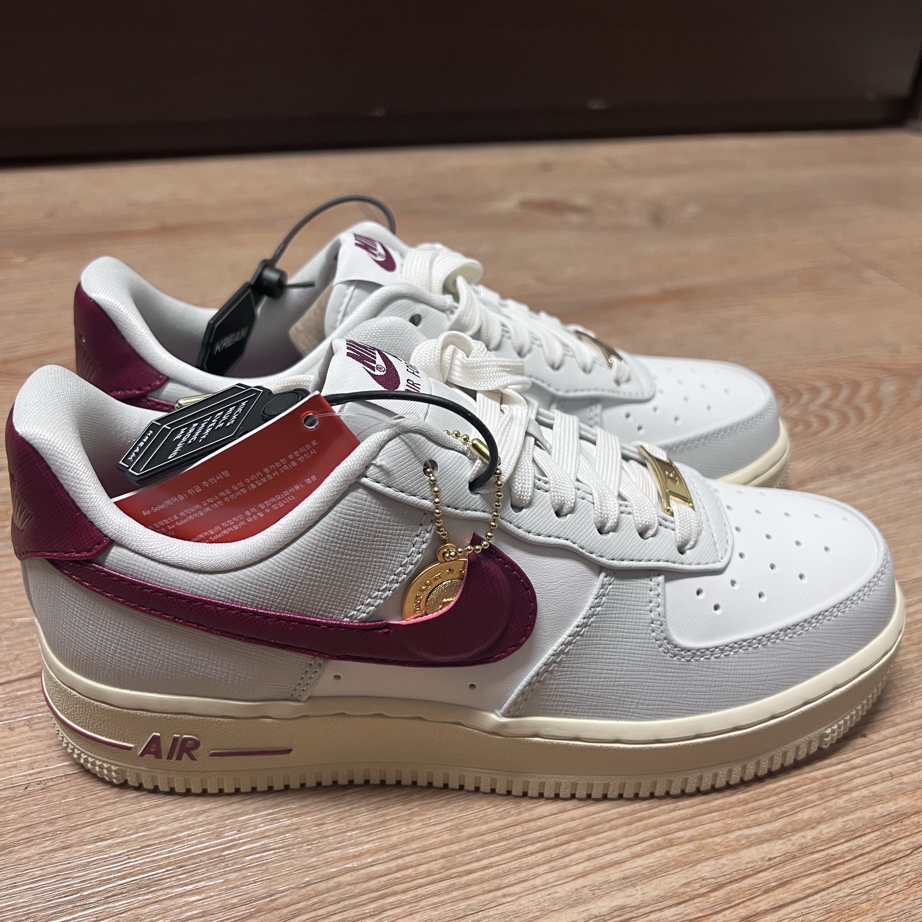 (W) Nike Air Force 1 '07 SE Pandant 착용 스타일